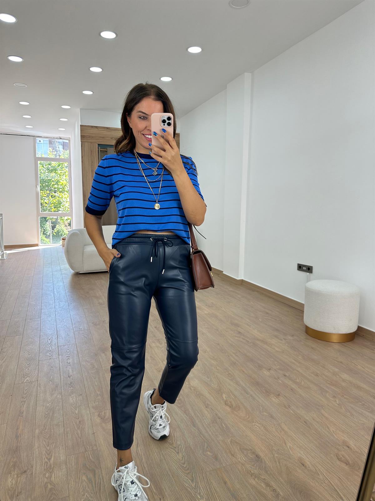 Beli Bağcıklı Deri Pantolon-Lacivert