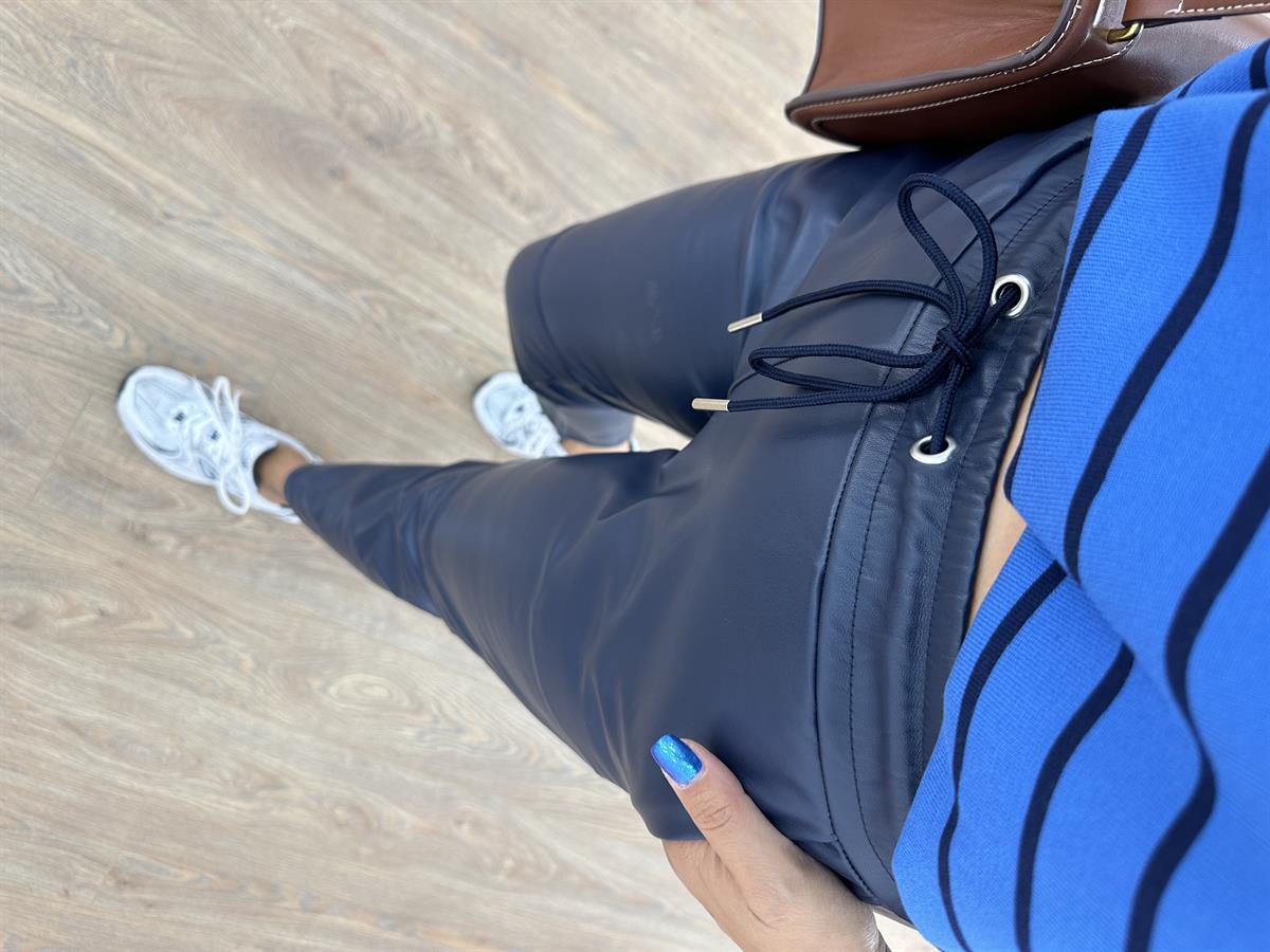 Beli Bağcıklı Deri Pantolon-Lacivert