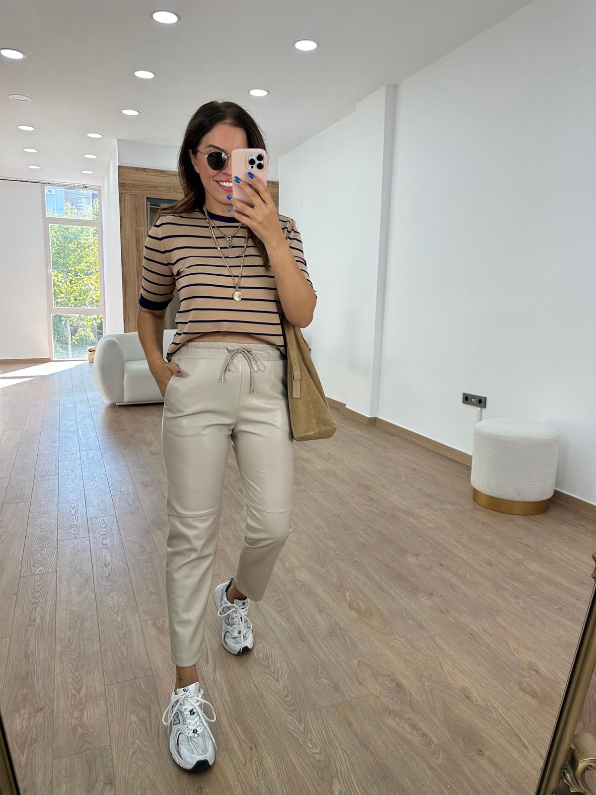 Beli Bağcıklı Deri Pantolon-Taş