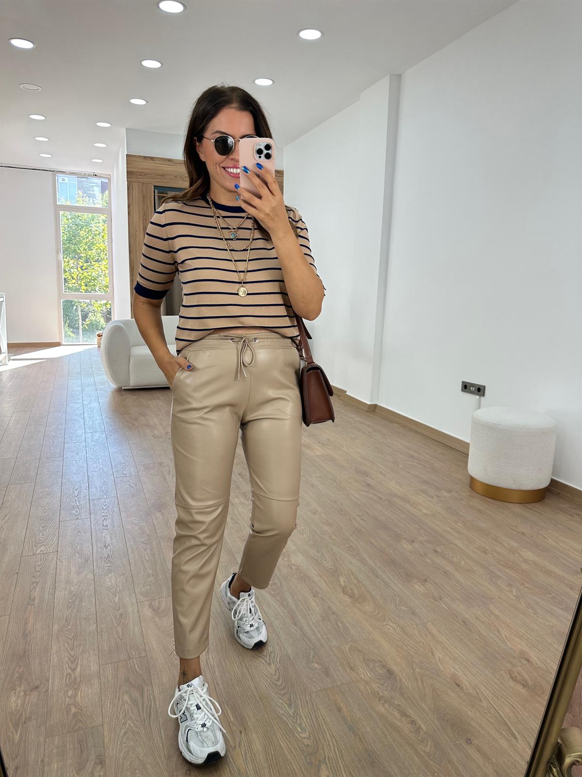 Beli Bağcıklı Deri Pantolon - Vizon