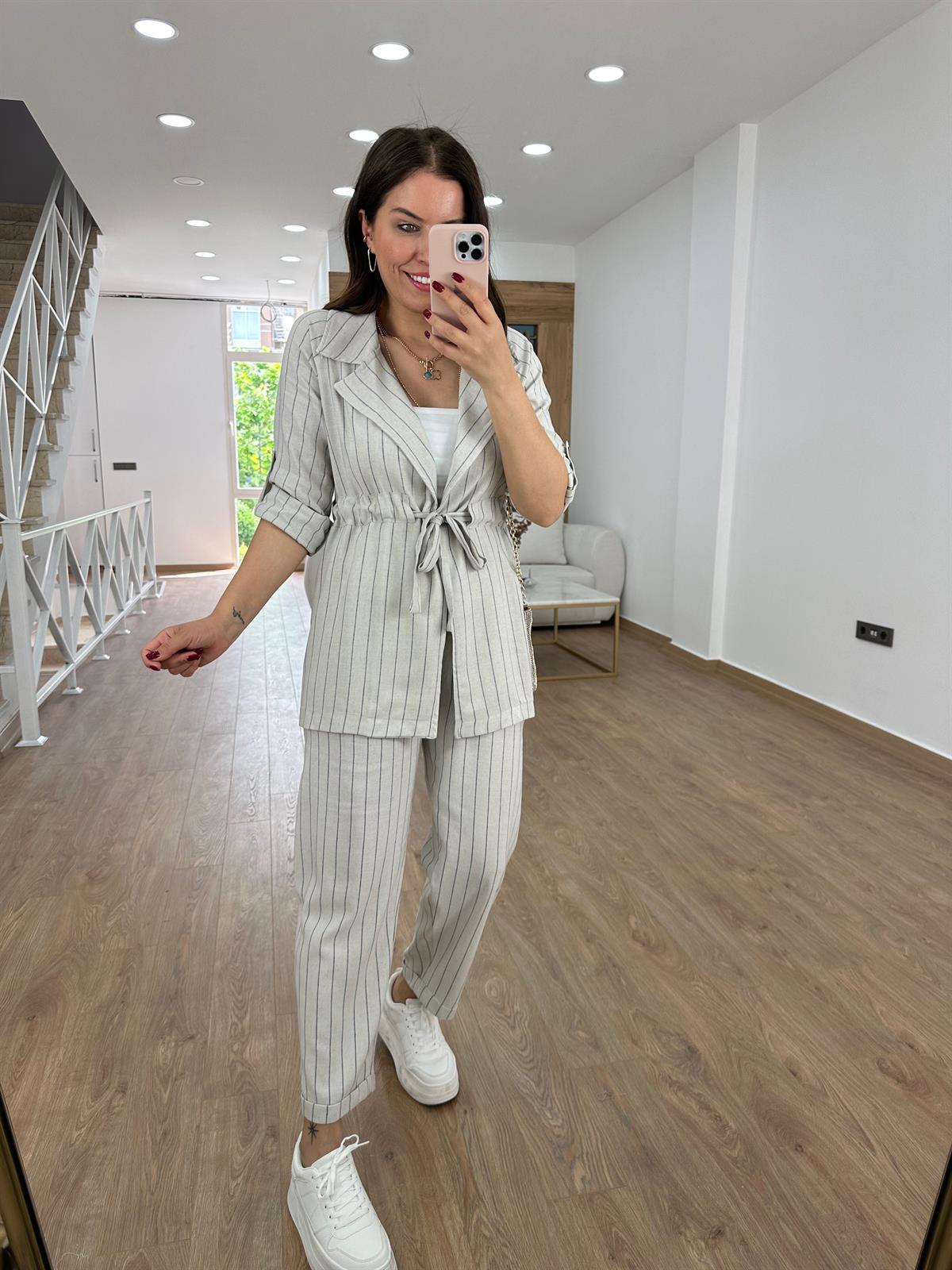 Beli Bağlamalı Çizgili Keten Takım-Lacivert