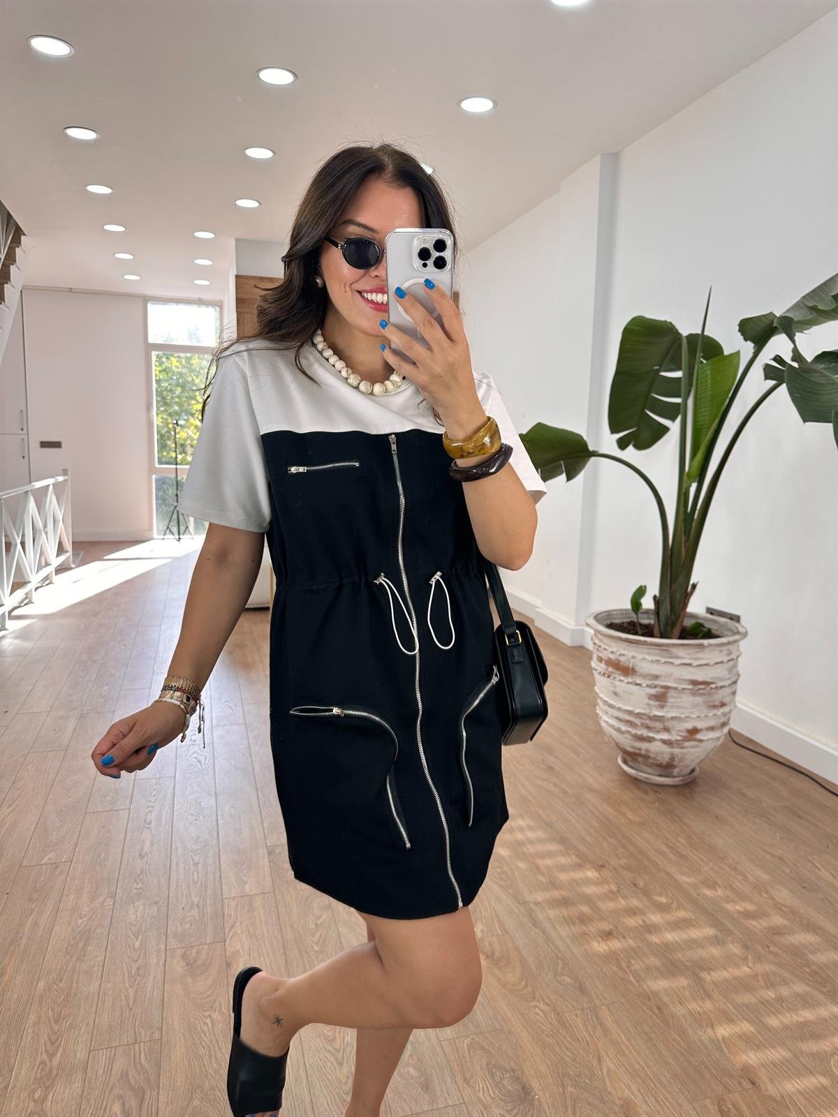 Beli Büzgülü Fermuar Detaylı Elbise 