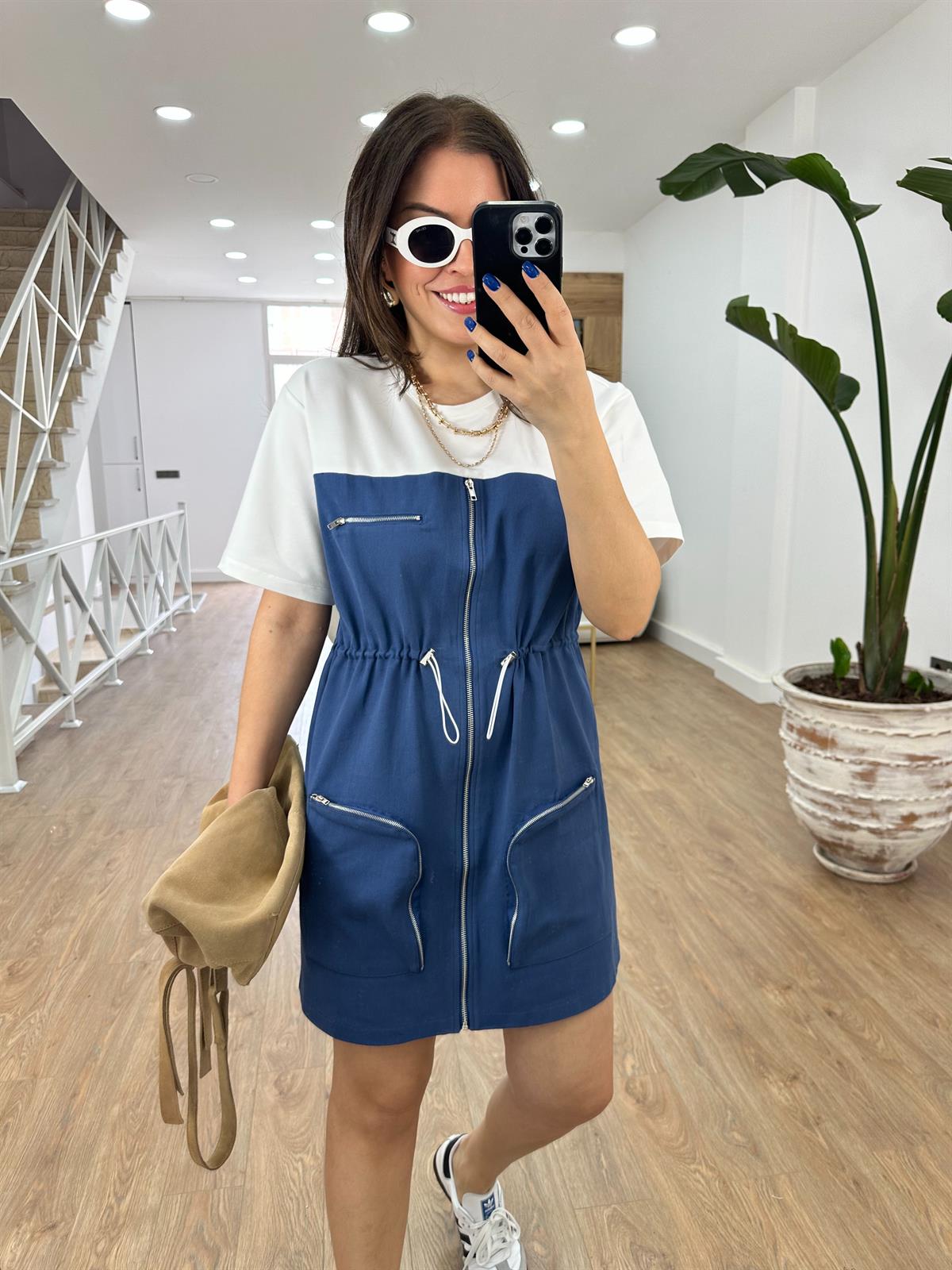 Beli Büzgülü Fermuar Detaylı Gabardin Elbise