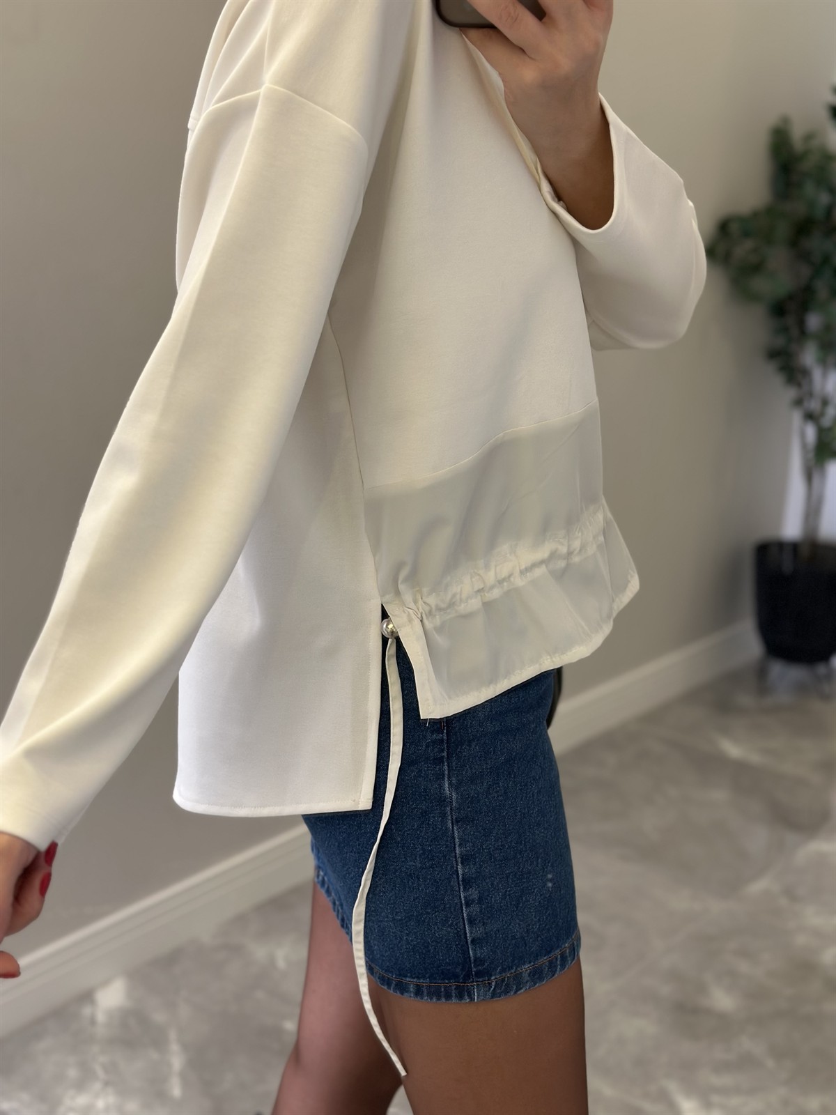 Beli Büzgülü Sweatshirt - Ekru