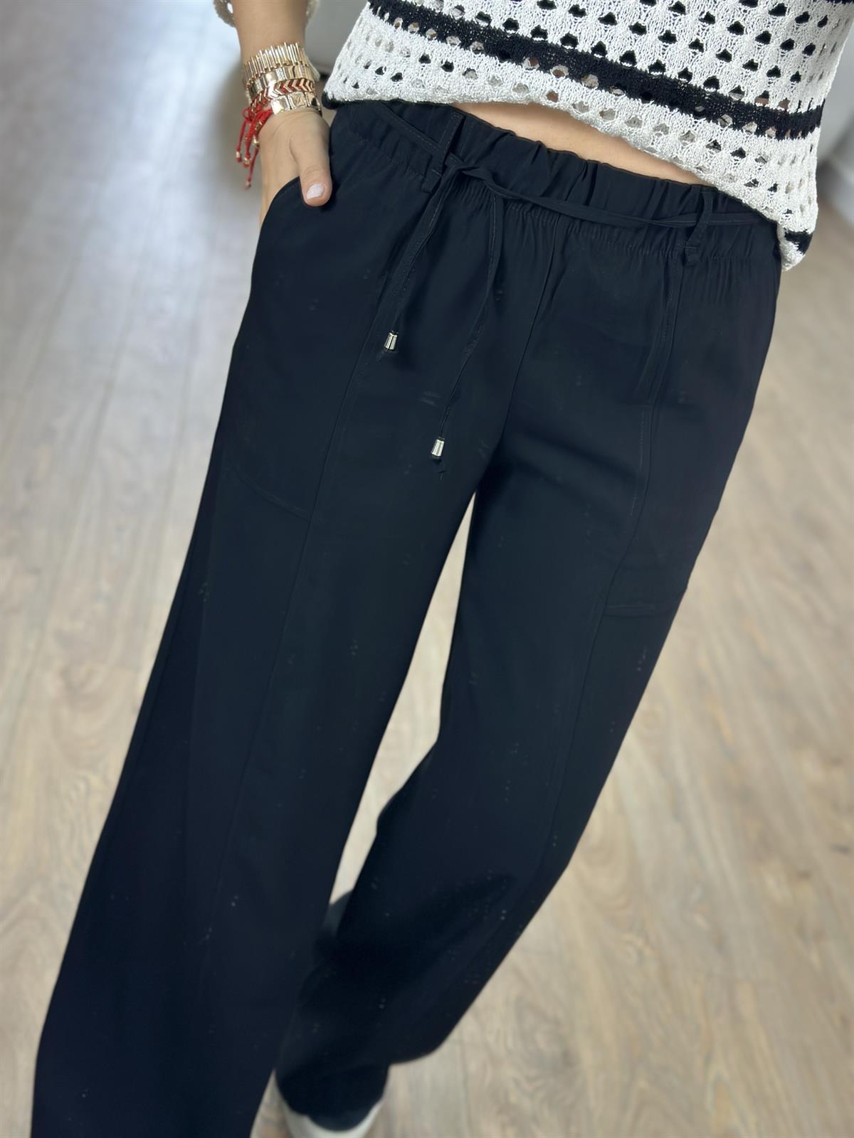 Beli Kemerli Bol Paça Modal Pantolon-Siyah