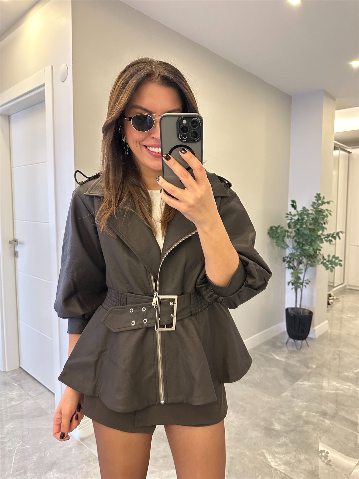 Astarlı Beli Kemerli Deri Ceket - Kahveregi