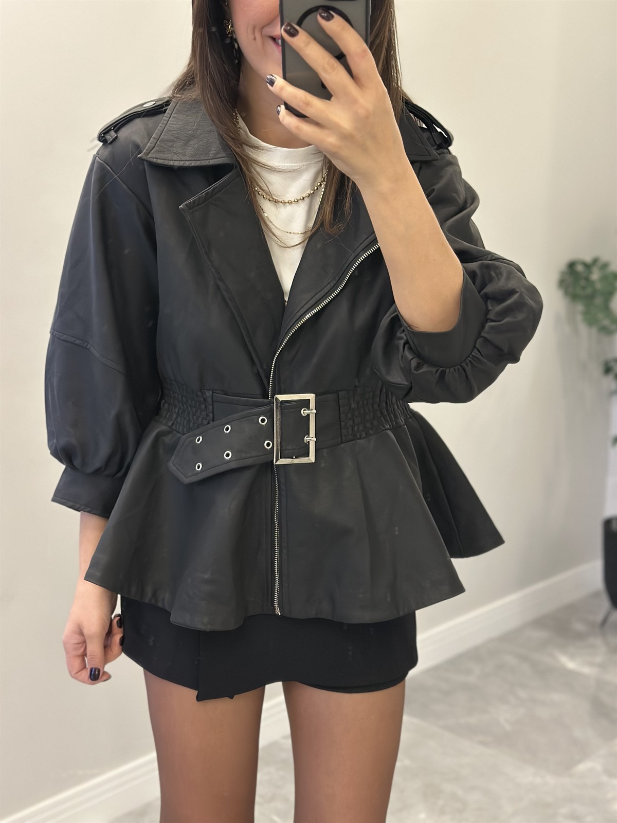 Astarlı Beli Kemerli Deri Ceket - Siyah