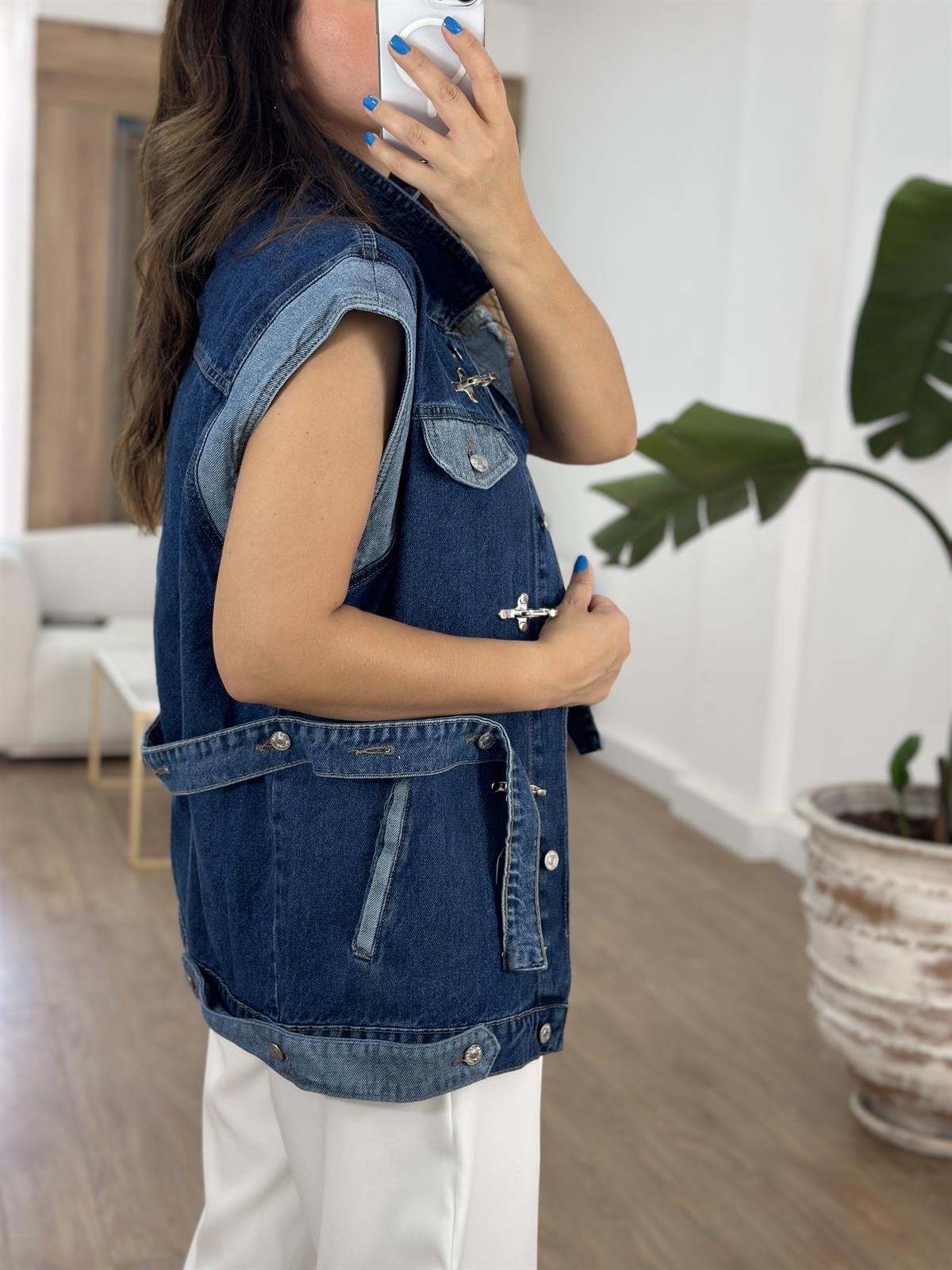 Beli Kemerli Kancalı Denim Yelek
