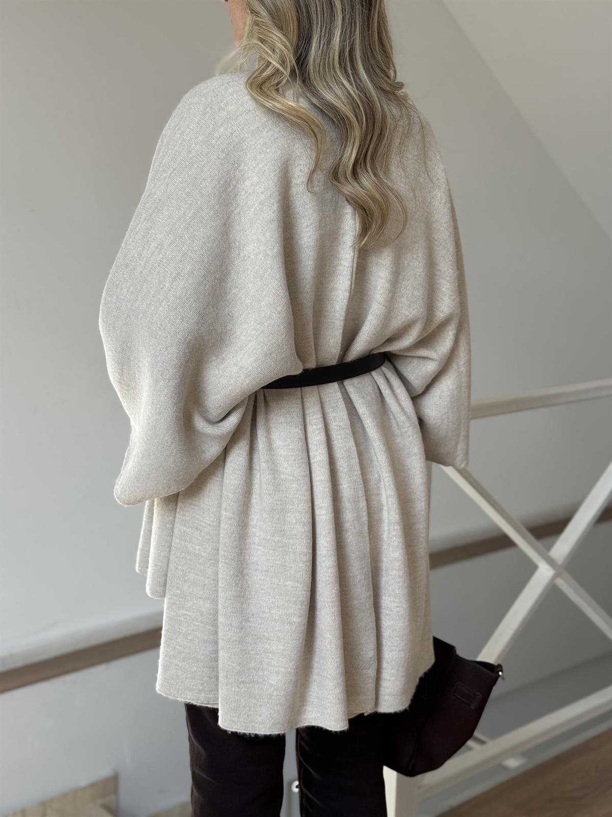 Beli Kemerli Triko Şal Bluz - Taş 