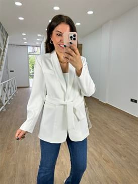 Beli Kuşaklı Blazer Ceket-Beyaz