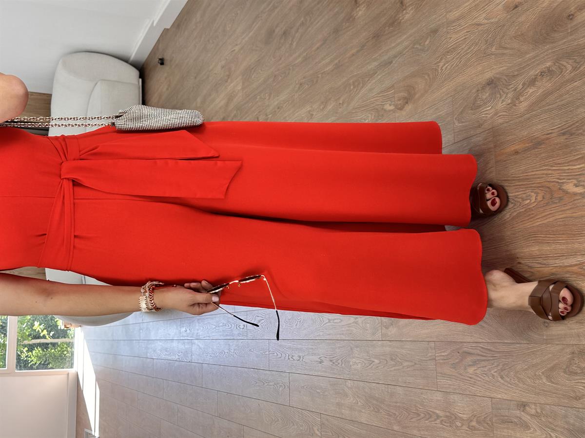 Beli Kuşaklı Bol Paça Krep Tulum-Kırmızı