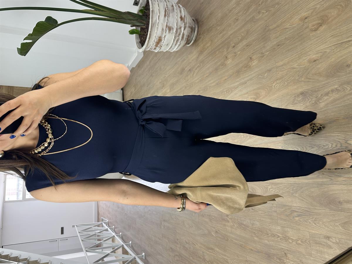 Beli Kuşaklı Bol Paça Tulum-Lacivert