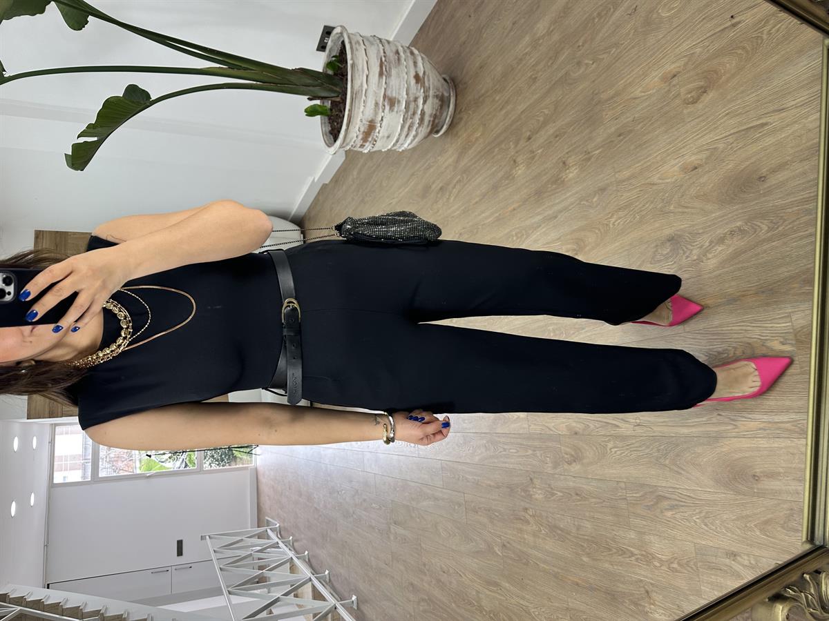 Beli Kuşaklı Bol Paça Tulum-Siyah