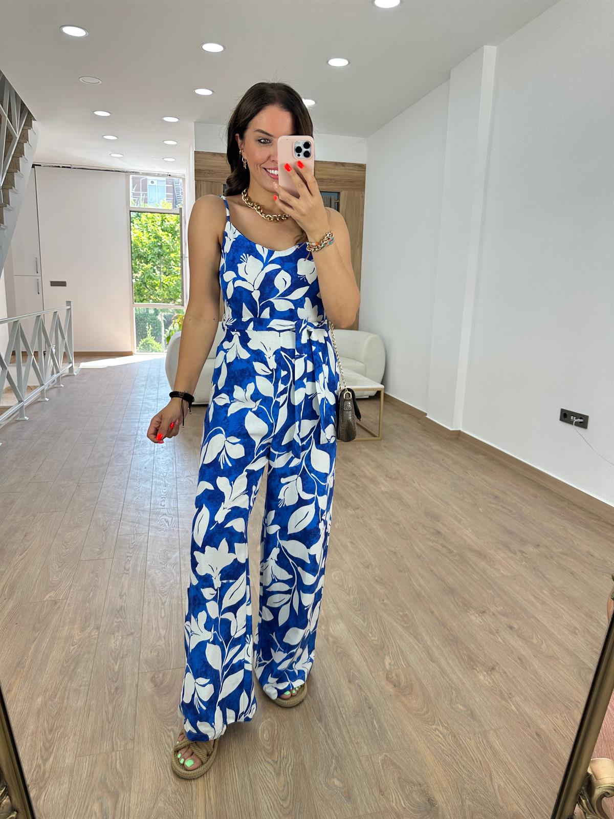 Beli Kuşaklı Çiçekli Keten Tulum-Saks