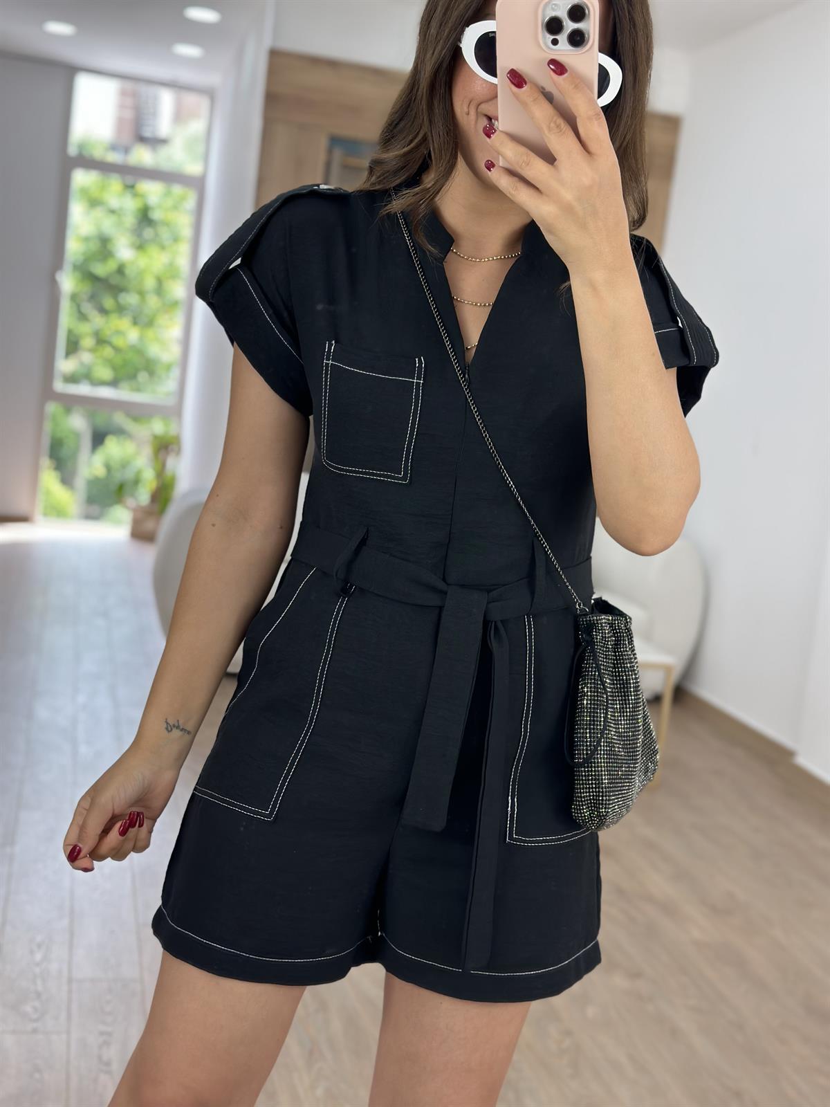 Beli Kuşaklı Şortlu Tulum