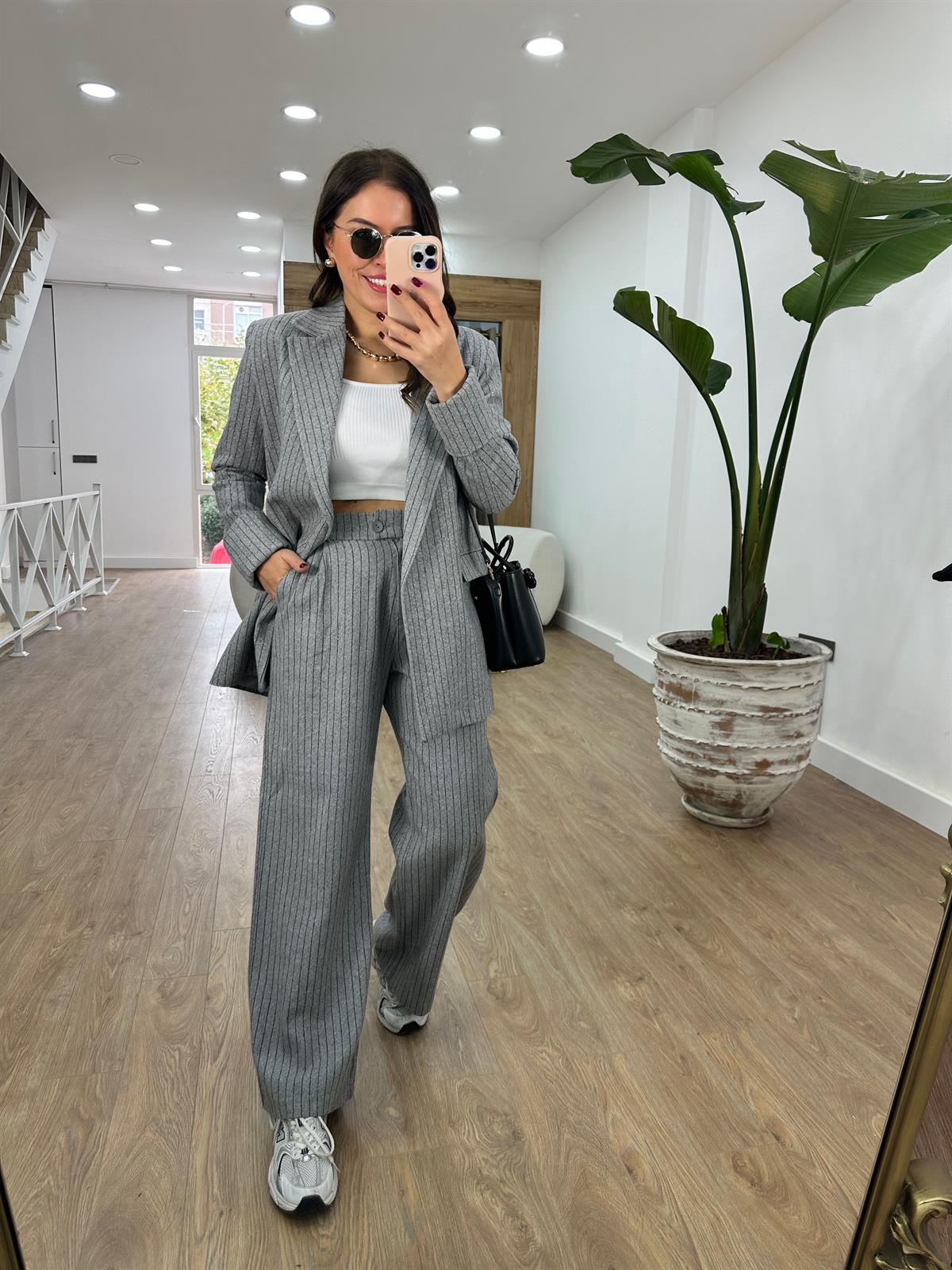 Beli Kuşaklı Takım-Gri