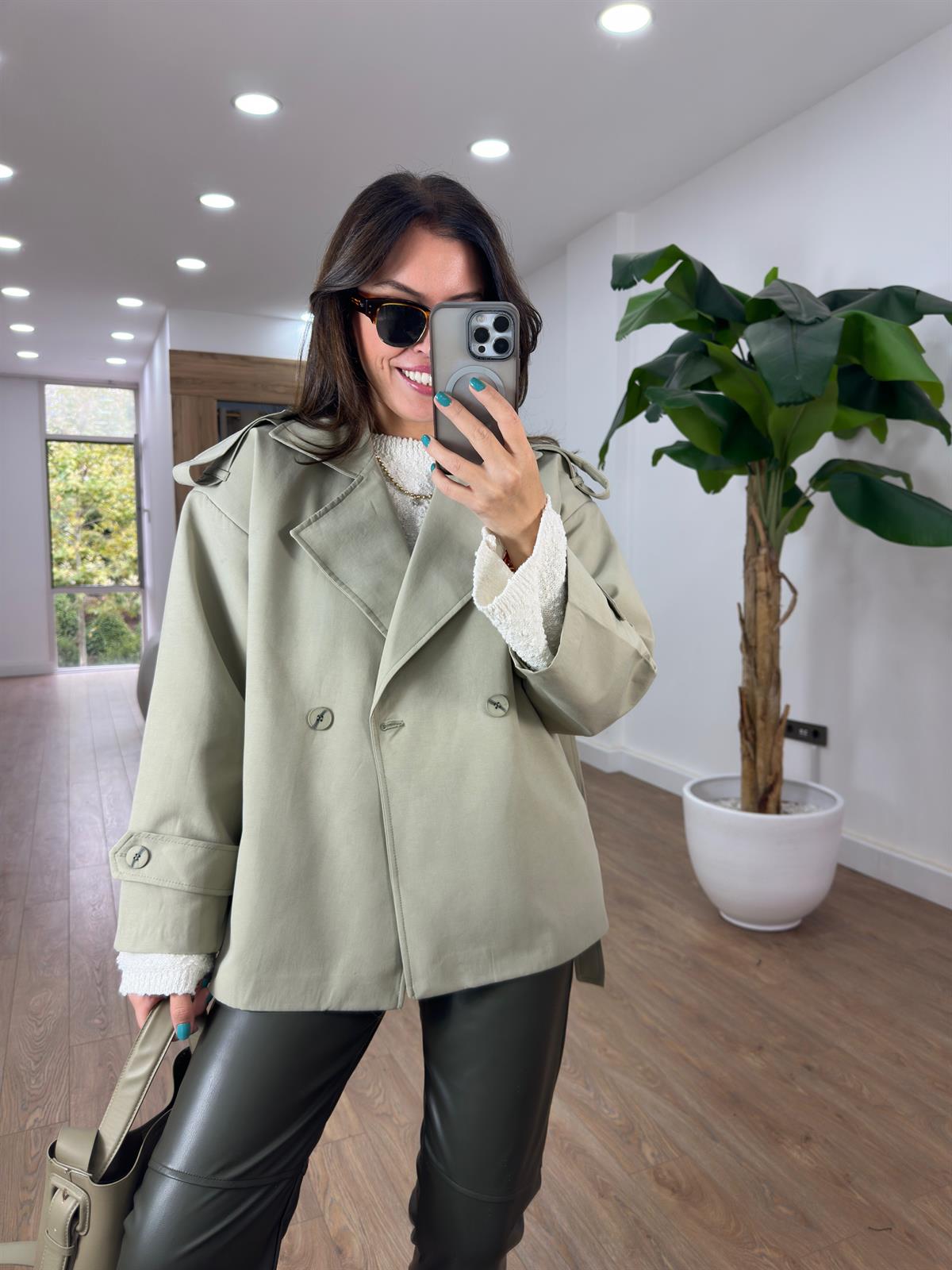 Beli Kuşaklı Vatkalı Trençkot - Su Yeşili