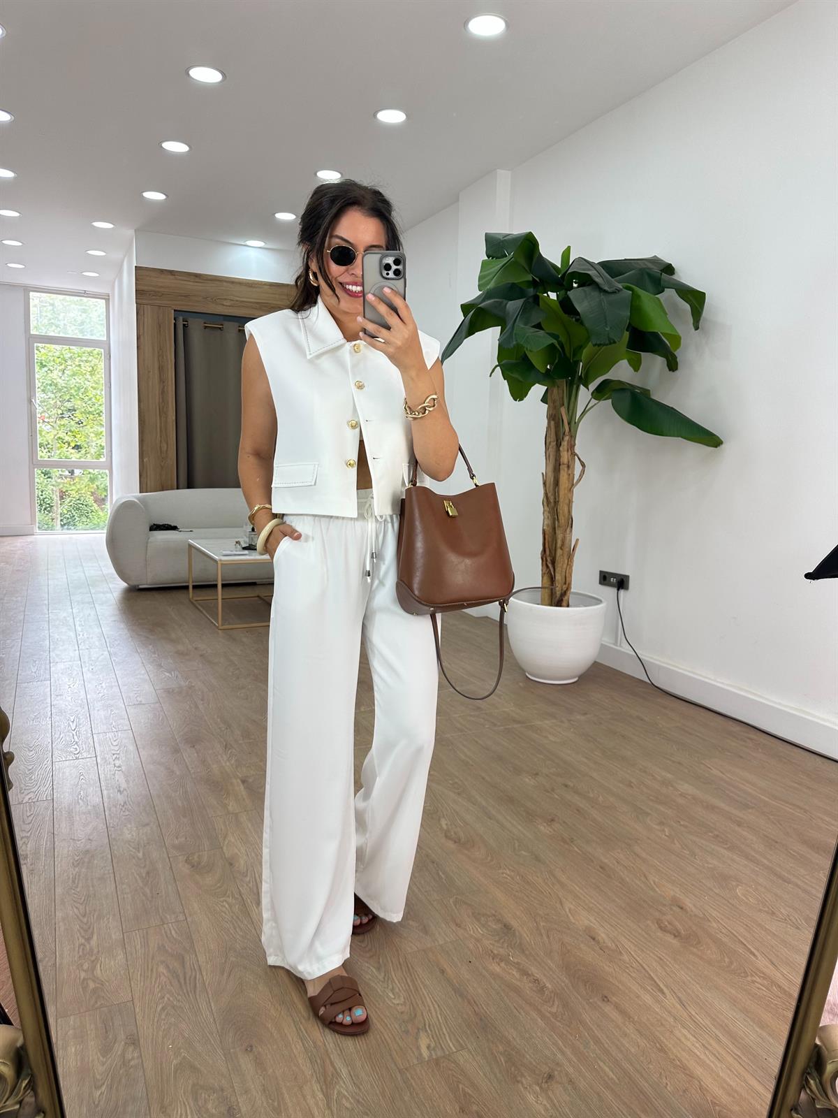 Beli Lastikli Bol Paça Pantolon - Beyaz