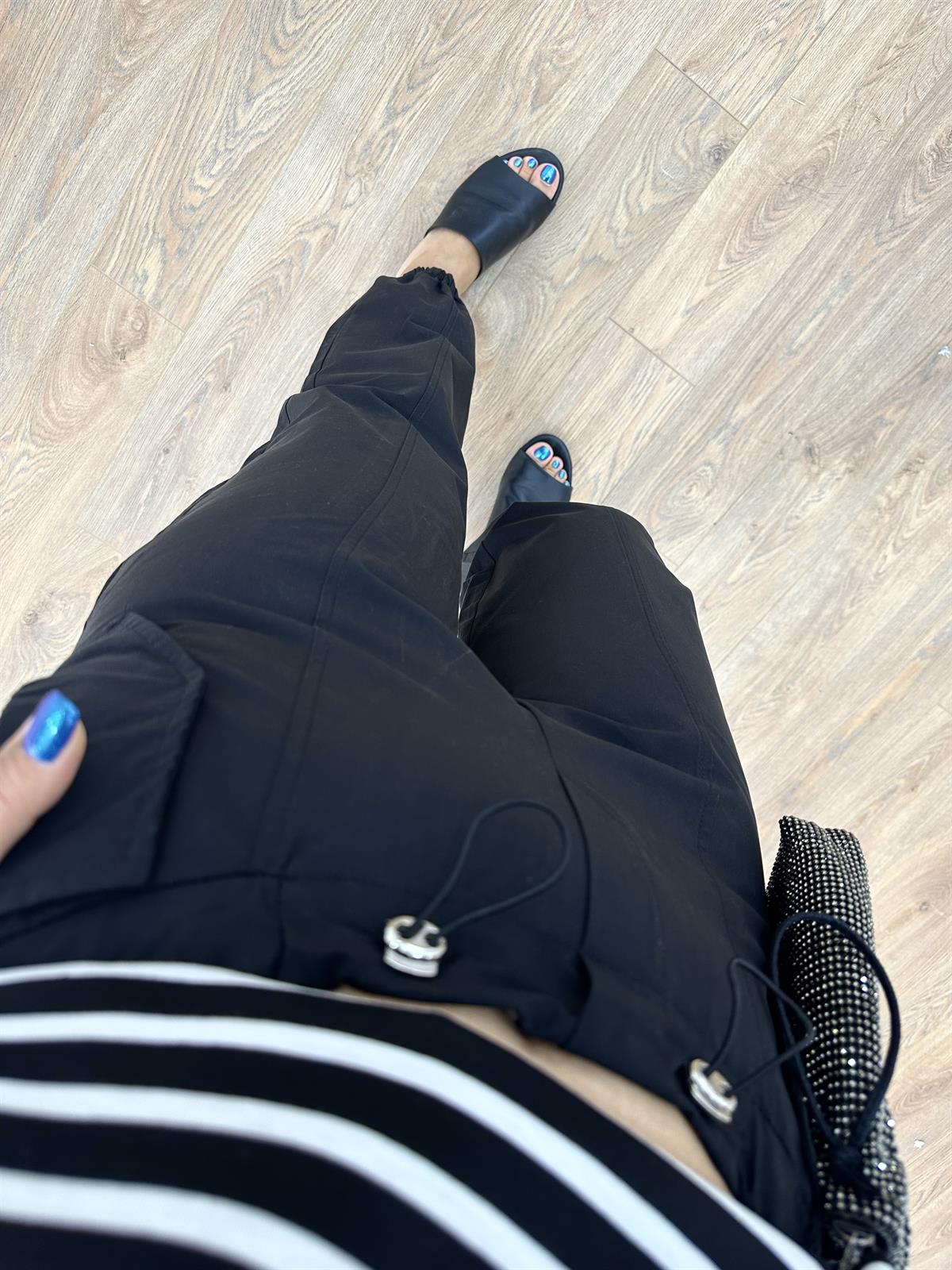 Beli Lastikli Cep Detaylı Pantolon