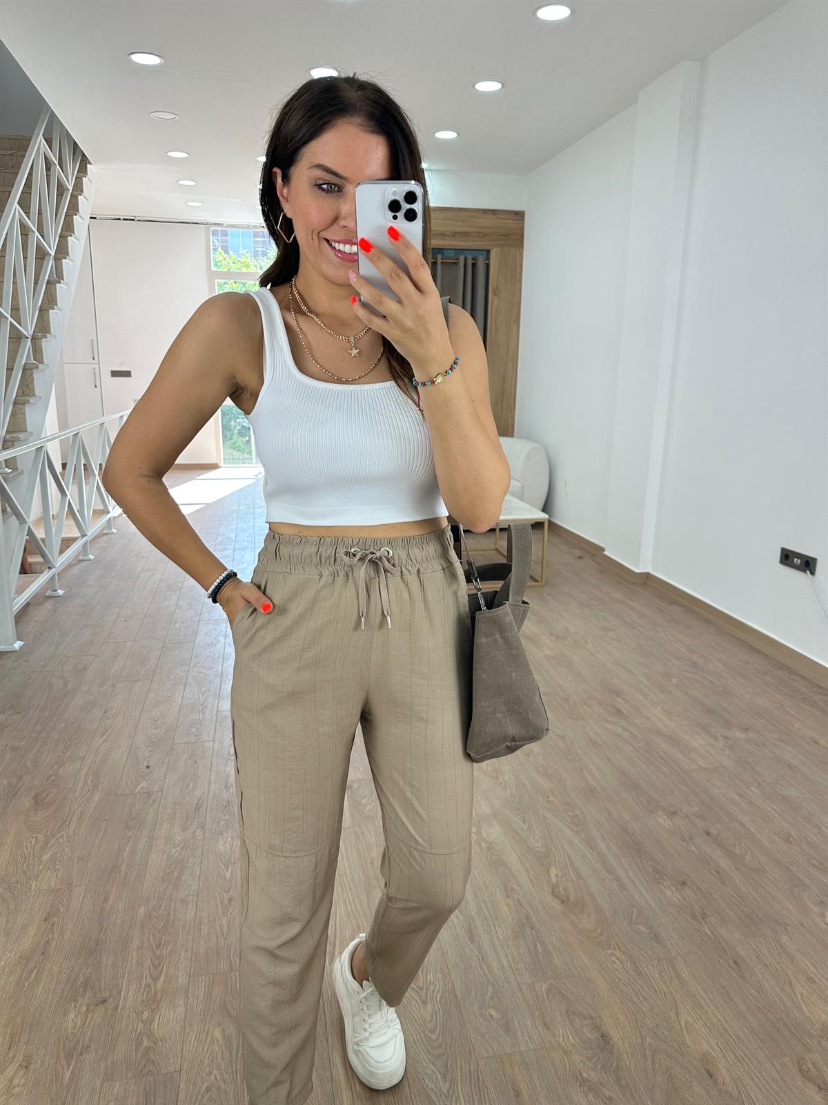 Beli Lastikli Dikiş Detay Havuç Pantolon Vizon