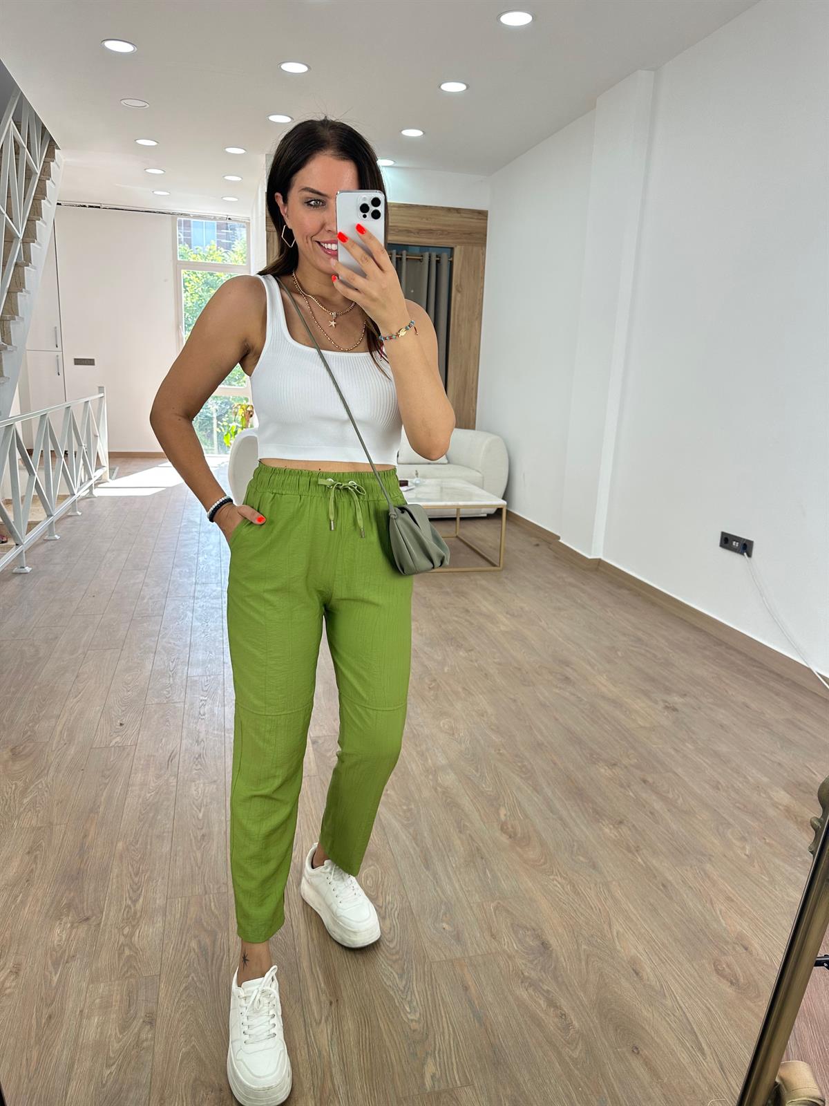 Beli Lastikli Dikiş Detay Havuç Pantolon Yağ Yeşili
