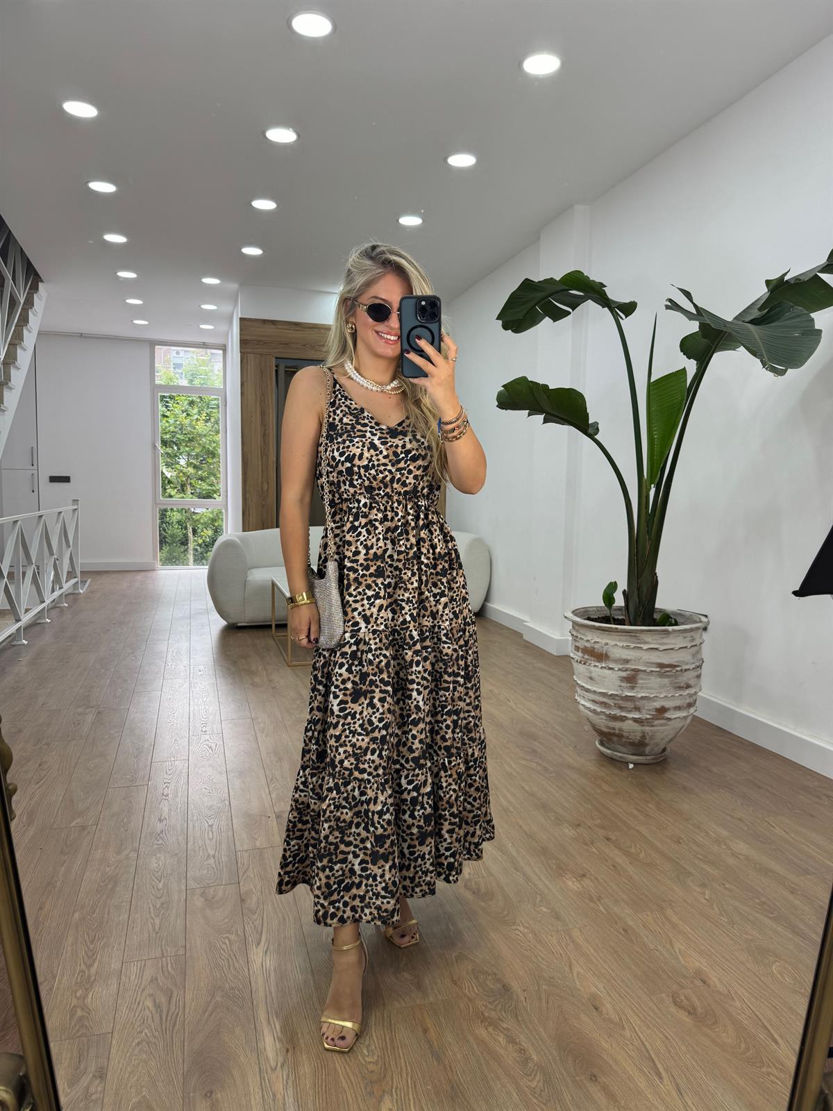 Beli Lastikli Maxi Boy Leopar Elbise