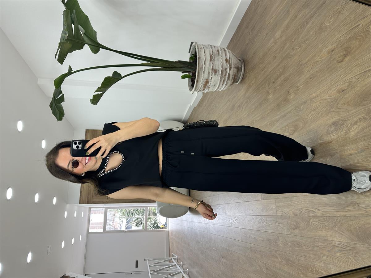 Beli Lastikli Önden Dikiş Detaylı Palazzo Pantolon-Siyah