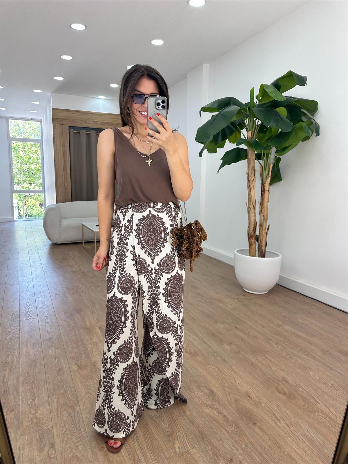 Beli Lastikli, Önü Kapaklı Viskon Pantolon Kahve