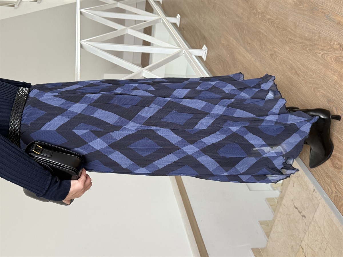 Beli Lastikli Parçalı Ekoseli Etek - Mavi