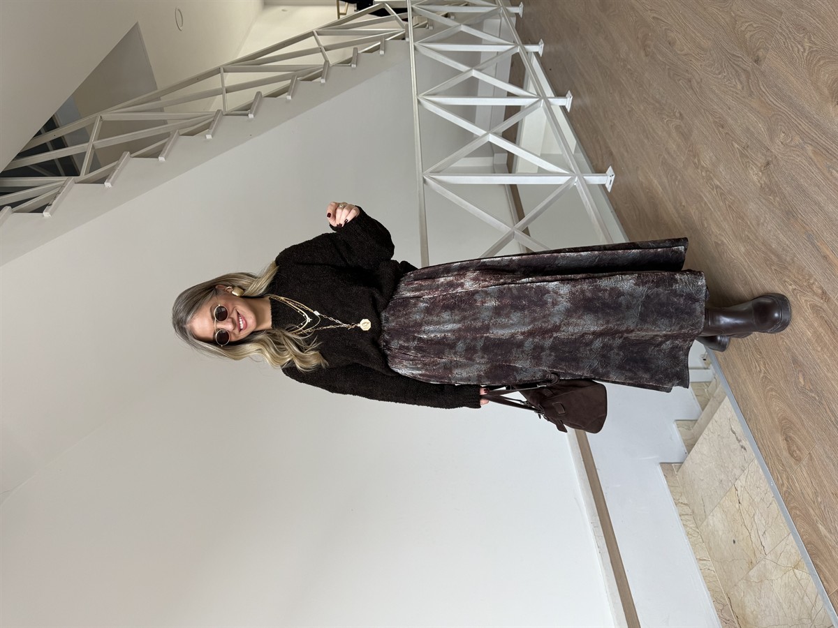 Beli Lastikli Parlak Efektli Maxi Etek 