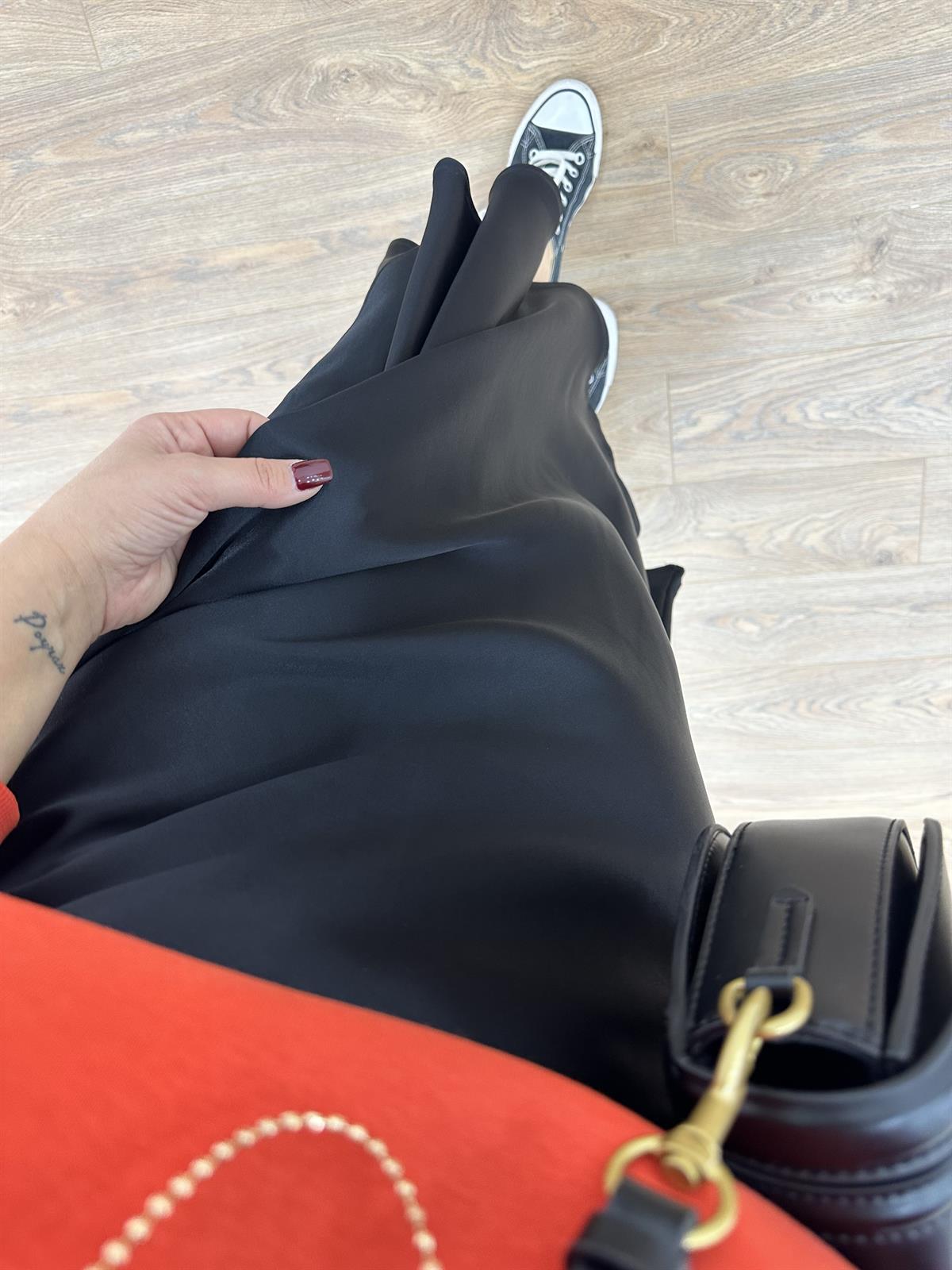 Beli Lastikli Saten Etek-Siyah