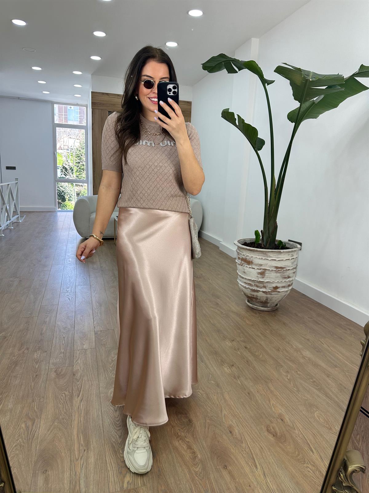 Beli Lastikli Tam Boy Saten Etek-Pudra