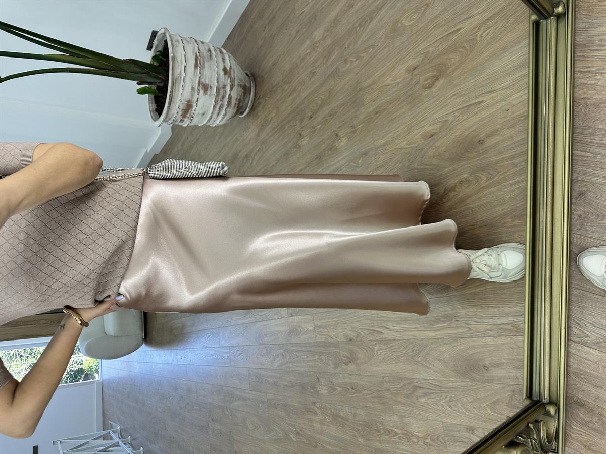 Beli Lastikli Tam Boy Saten Etek-Pudra