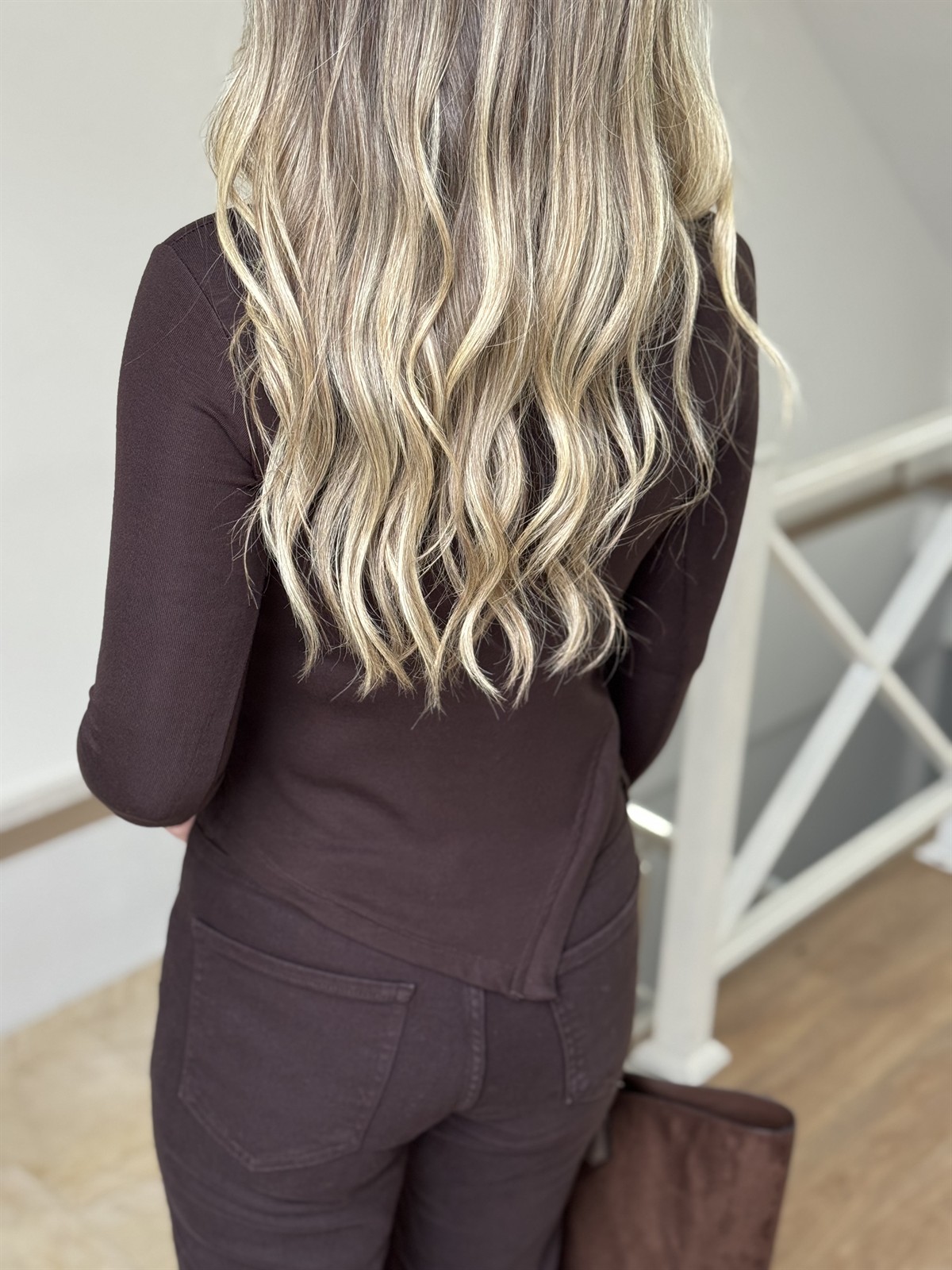 Beli ve Kolu Gold Düğmeli Bluz - Kahverengi