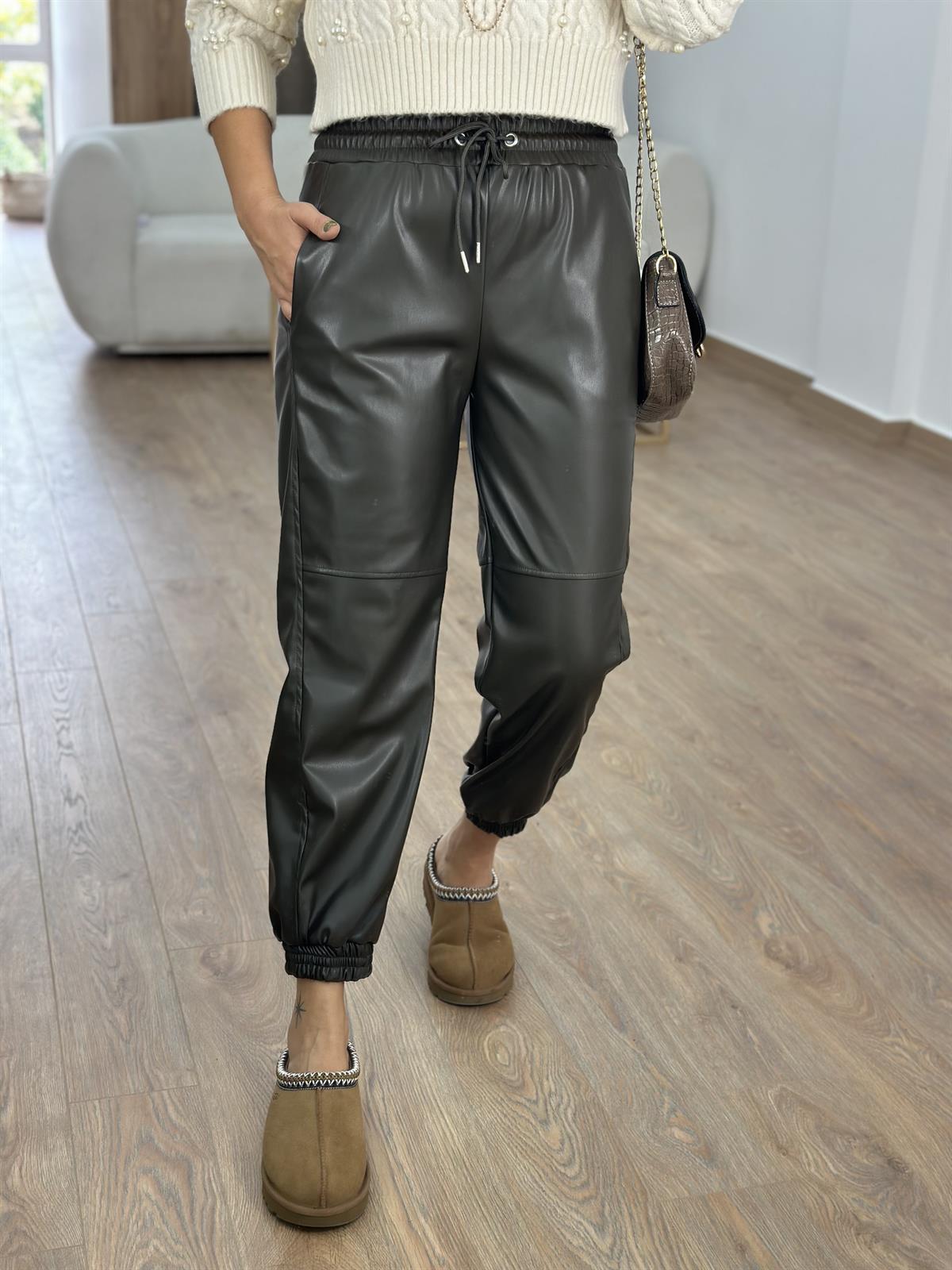 Beli Ve Paçası Lastikli Deri Pantolon-Haki