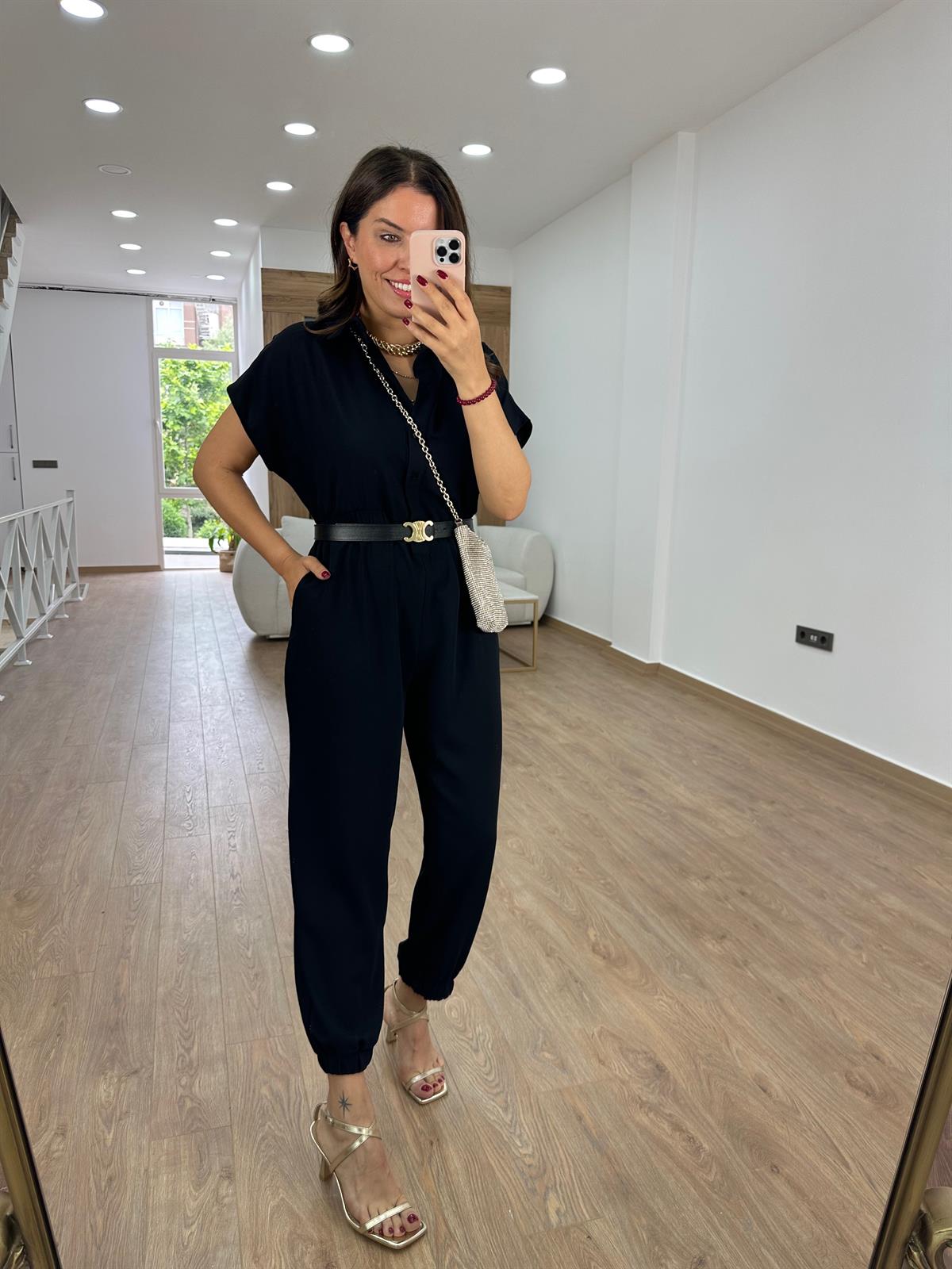 Beli ve Paçası Lastikli Linda Tulum