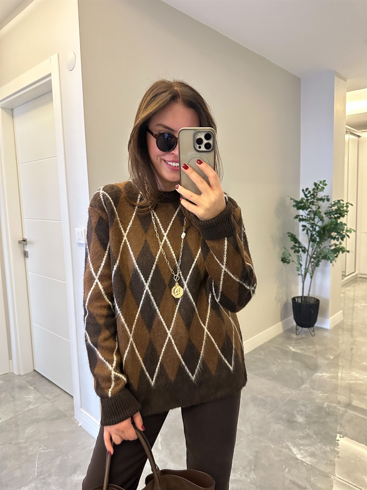 Bisiklet Yaka Baklava Desen Kazak - Kahve/Camel