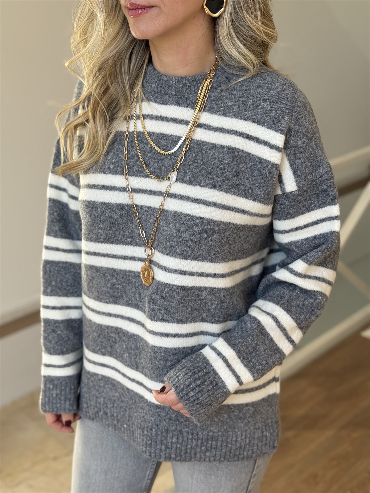 Bisiklet Yaka Çizgili Kazak - Gri