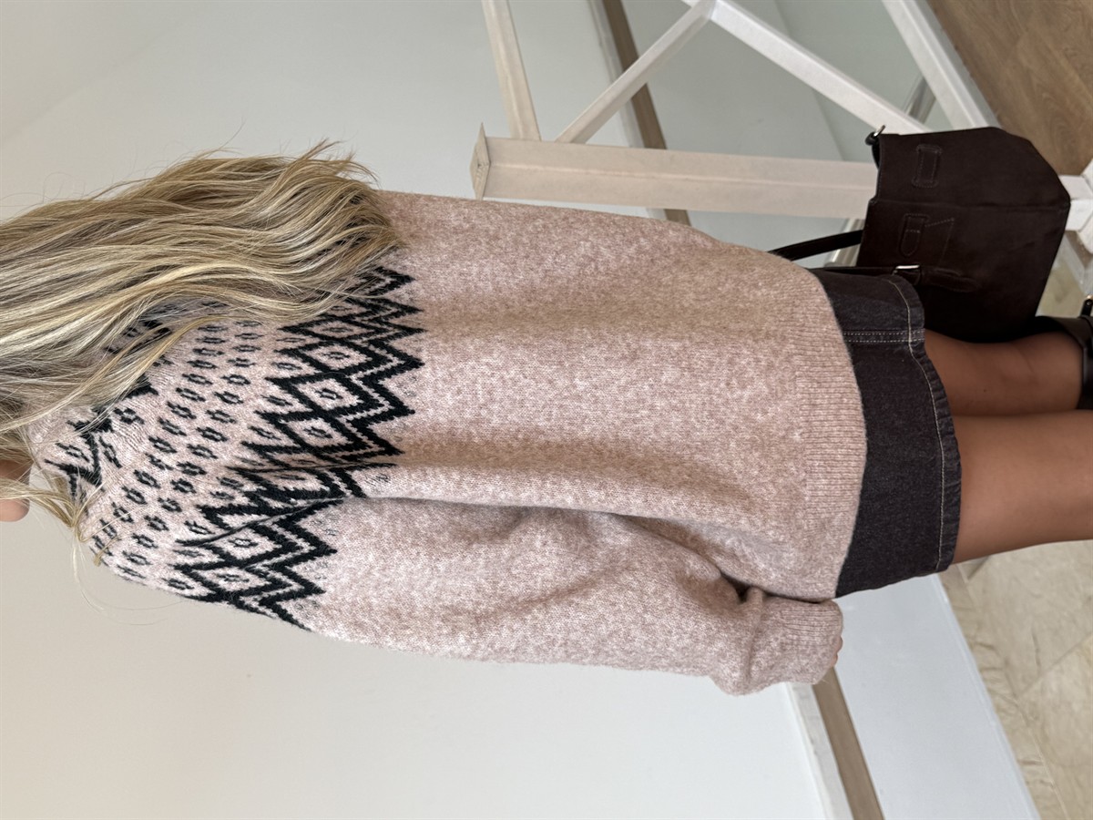 Bisiklet Yaka Etnik Desenli Kazak - Bej