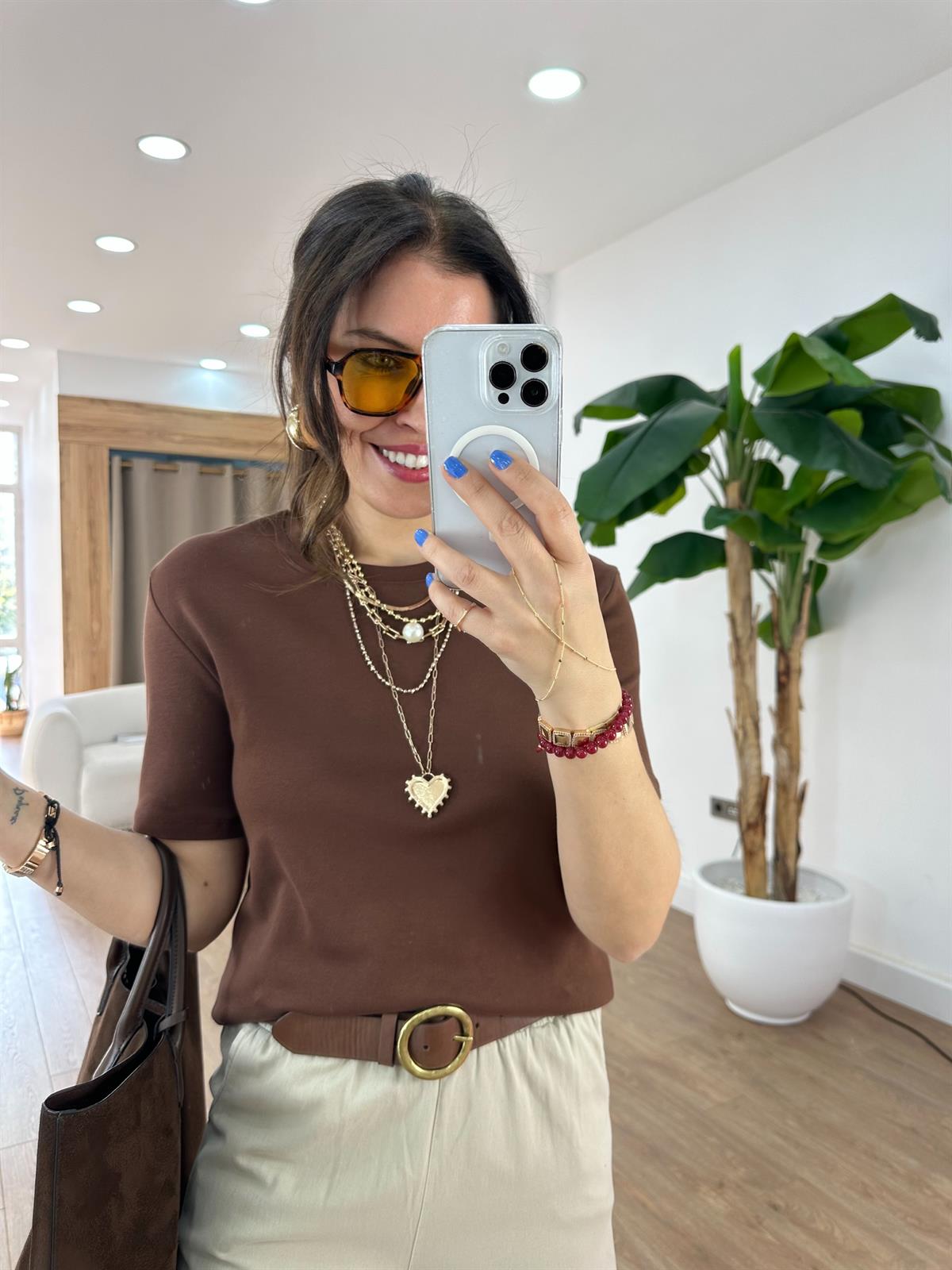 Bisiklet Yaka Kısa Kollu Tshirt - Kahverengi