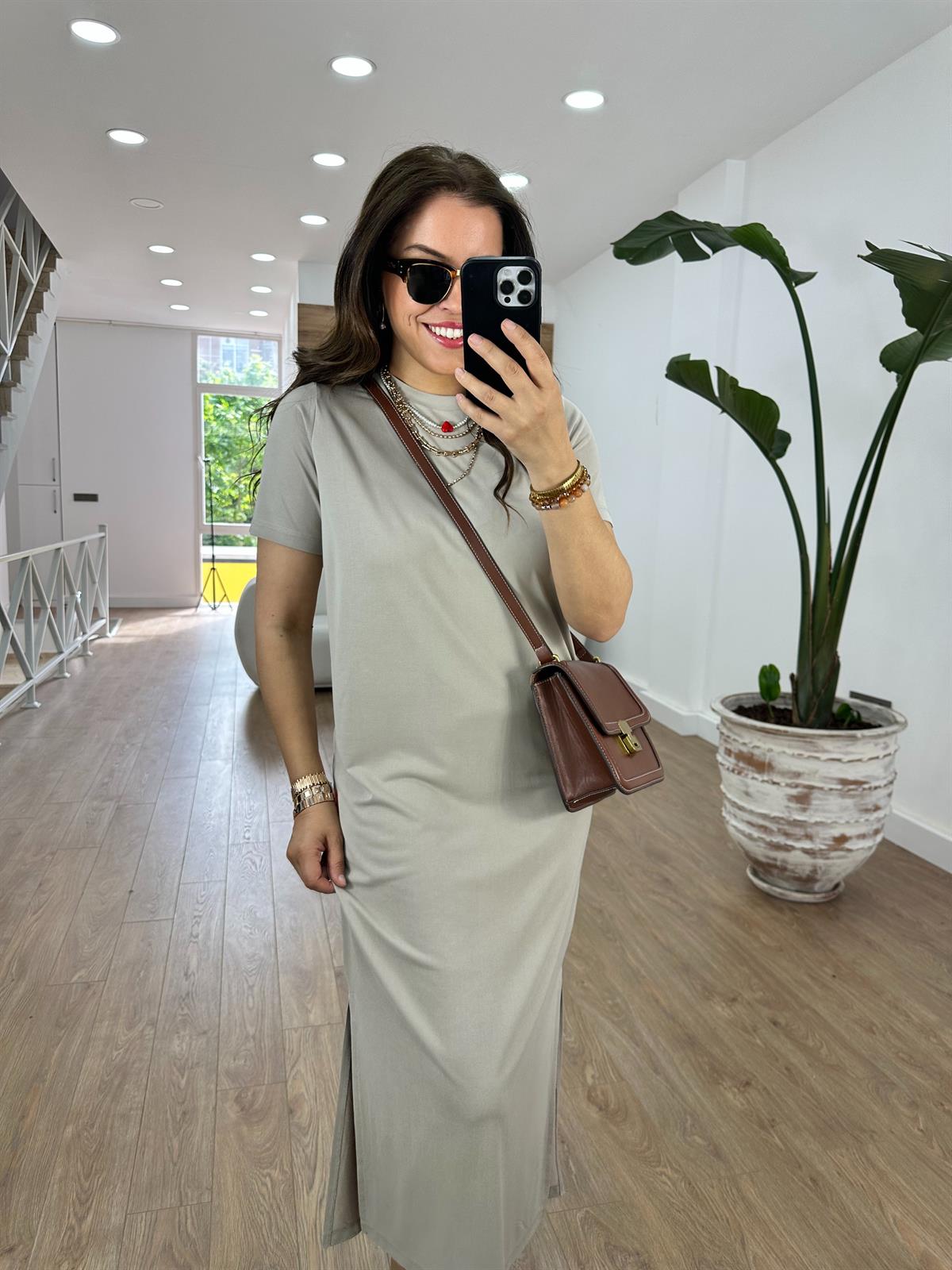 Bisiklet Yaka Yanları Yırtmaçlı Modal Elbise-Taş