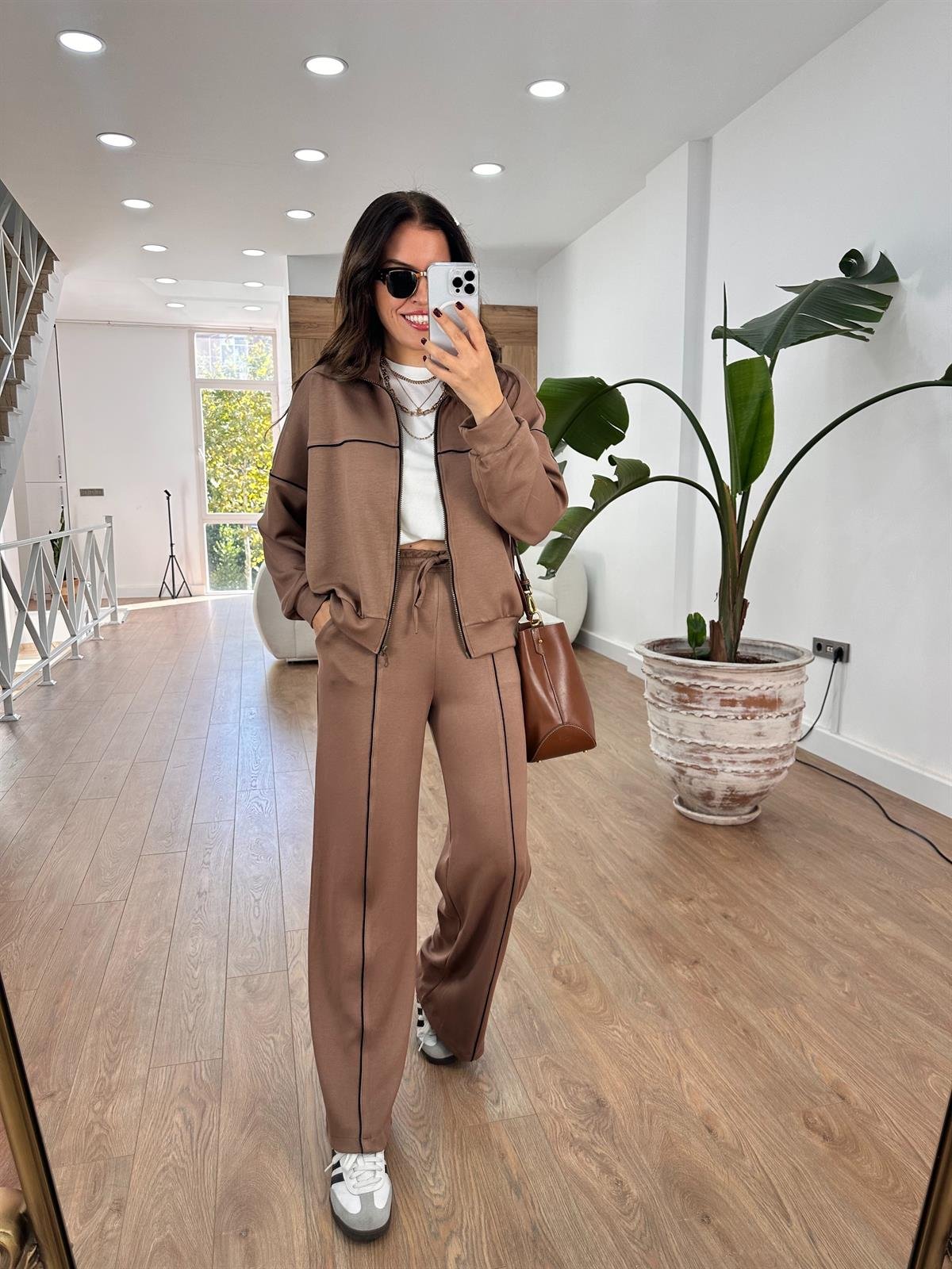 Biye Detaylı Fermuarlı Modal Takım-Kahve