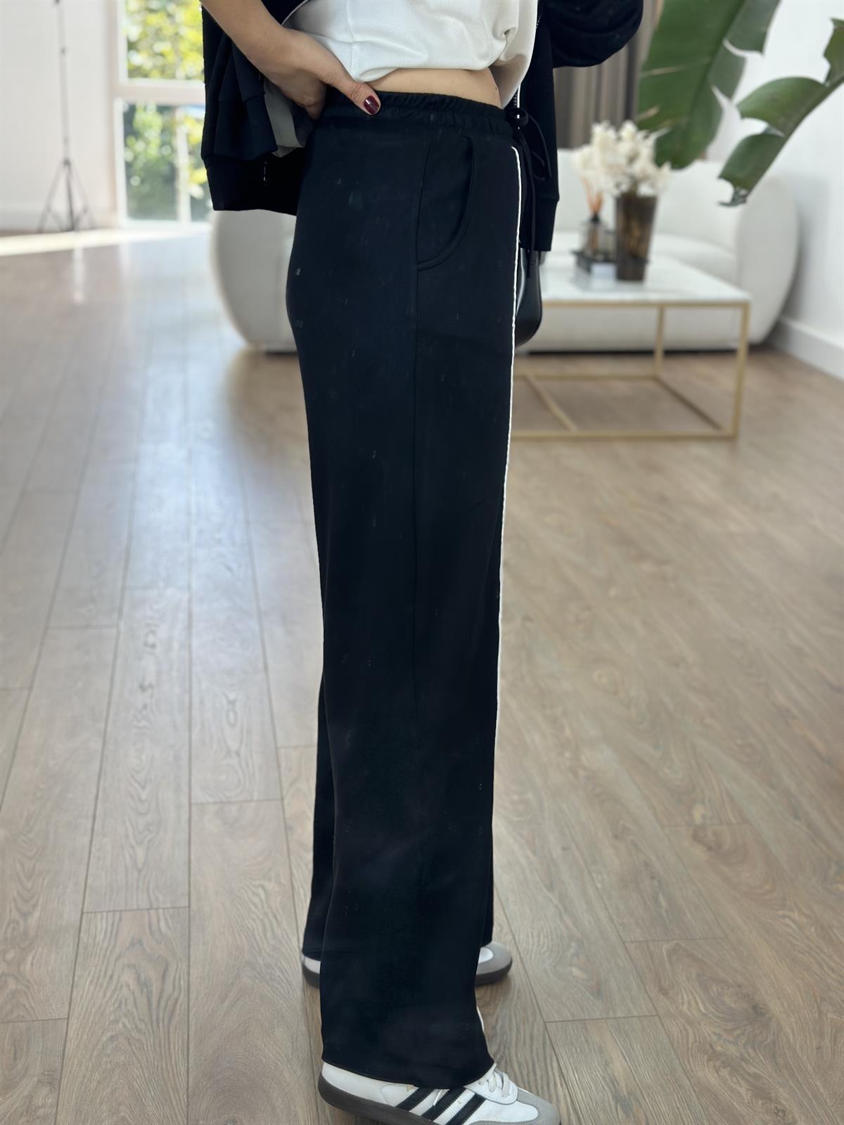 Biye Detaylı Fermuarlı Modal Takım-Siyah