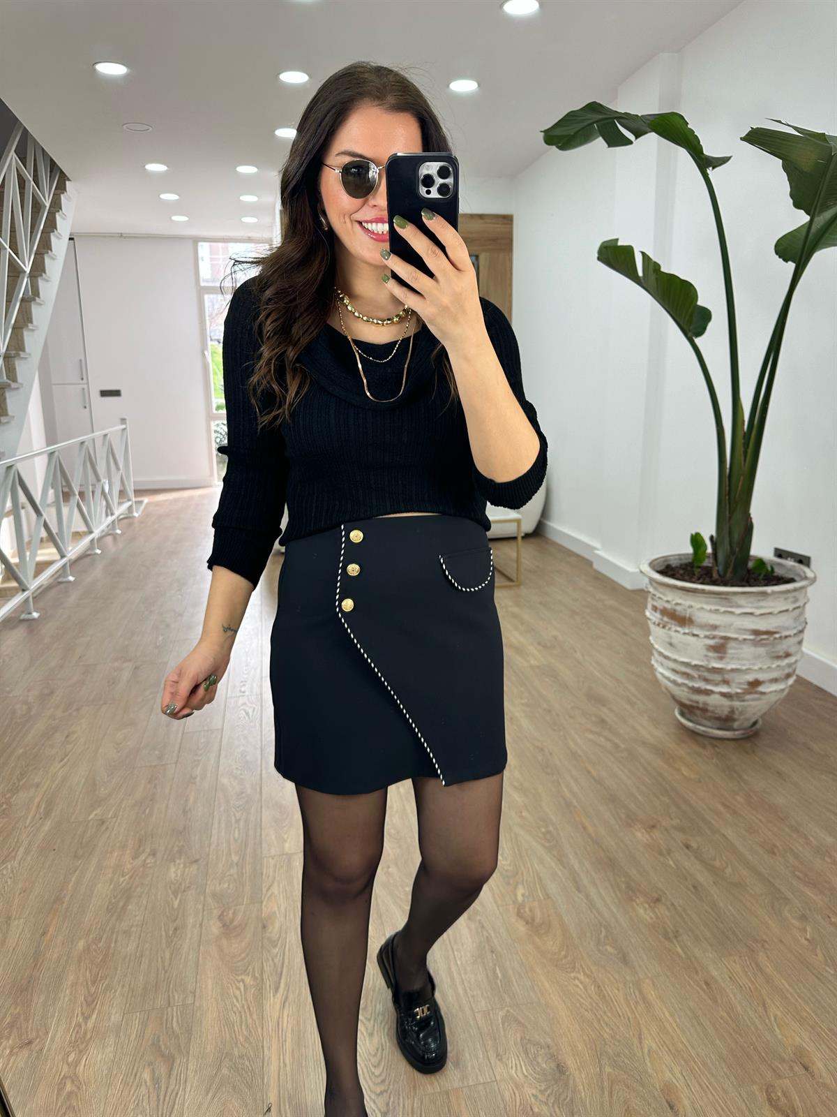 Biyeli Gold Düğmeli Kapaklı Etek