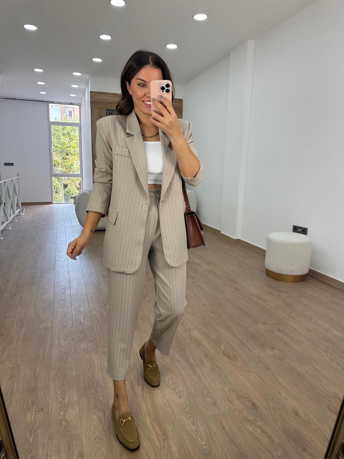 Blazer Ceketli Çizgili Takım-Taş