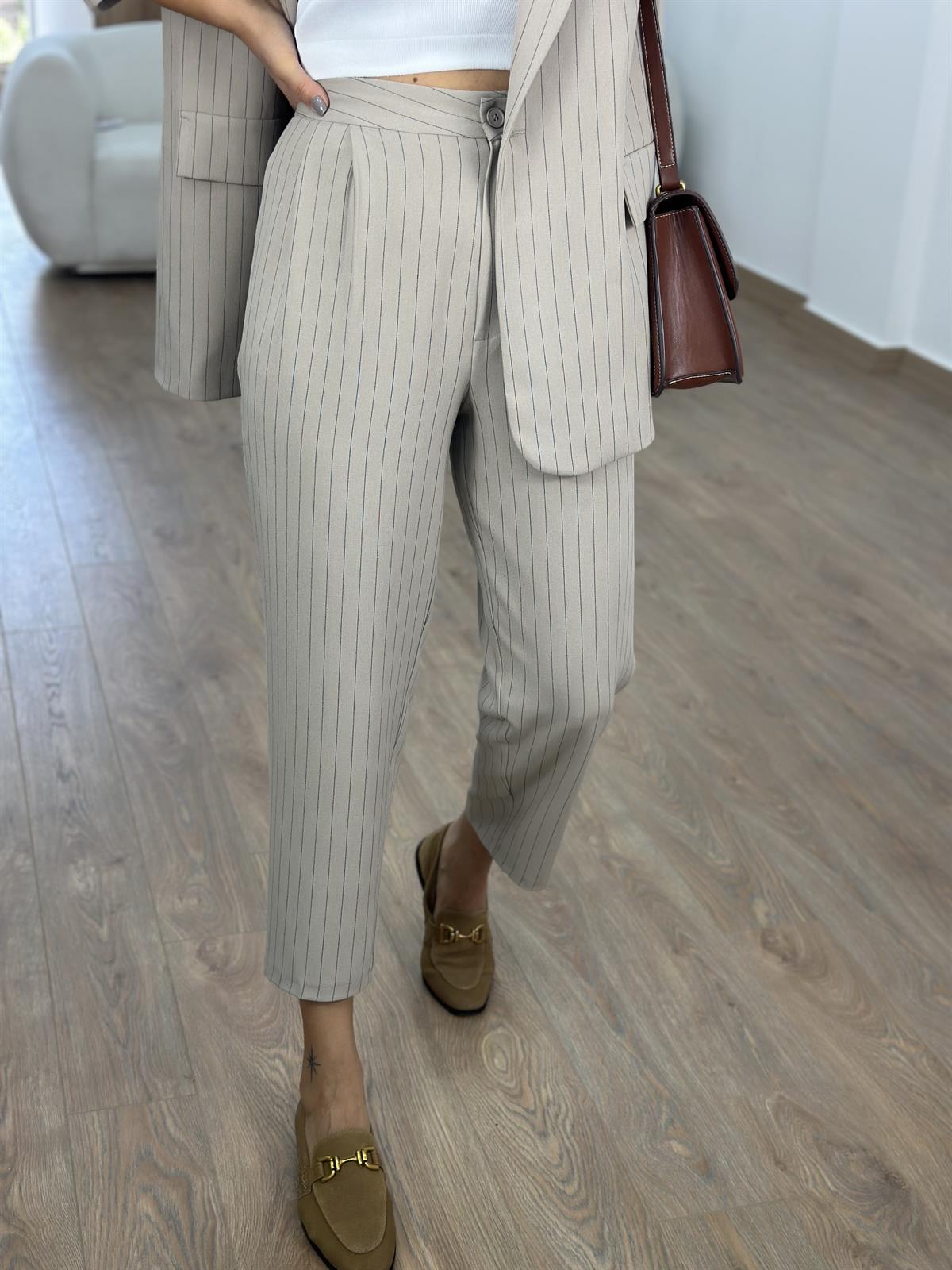 Blazer Ceketli Çizgili Takım-Taş