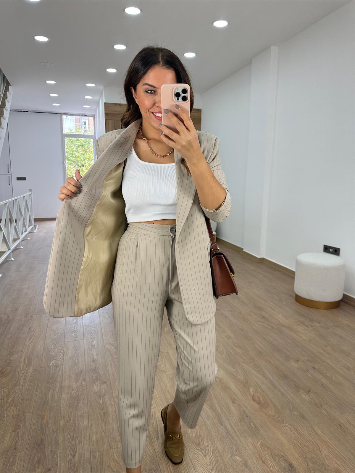 Blazer Ceketli Çizgili Takım-Taş