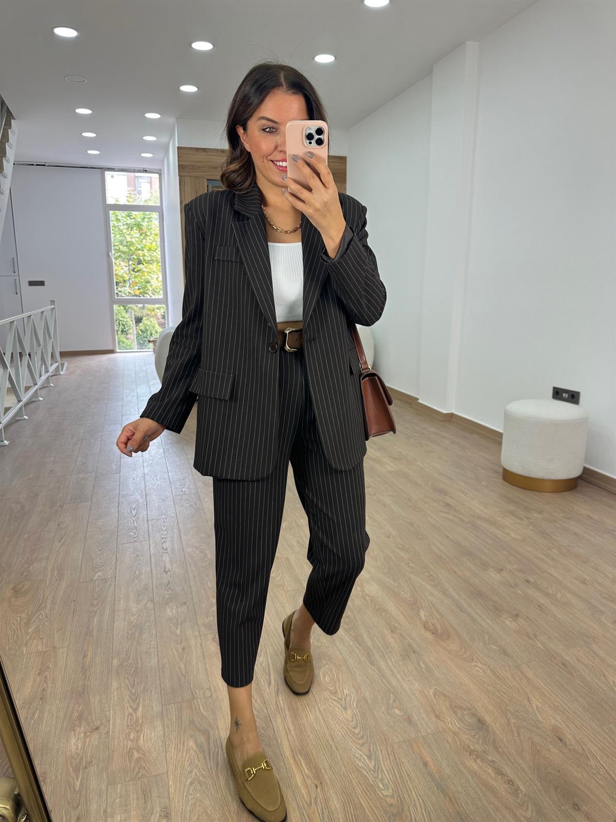 Blazer Ceketli Çizgilli Takım-Kahverengi