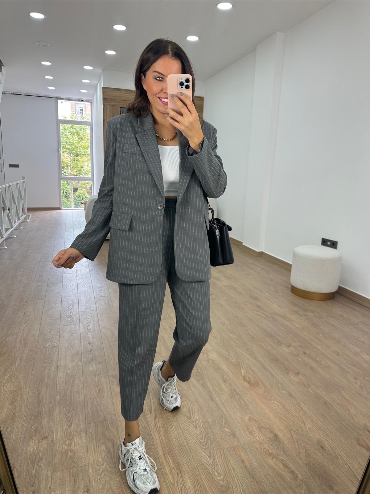 Blazer Ceketli Çizgili Takım- Antrasit