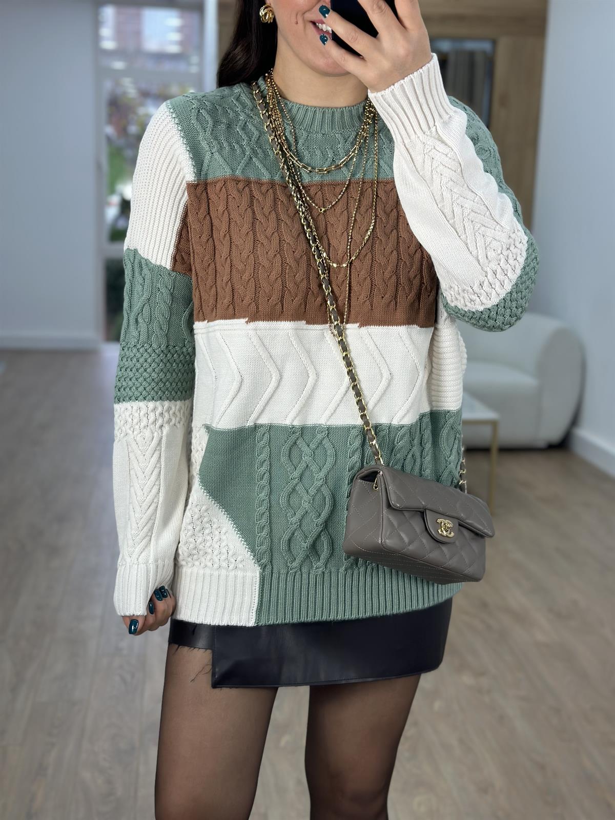 Blok Renkli Dokulu Kazak